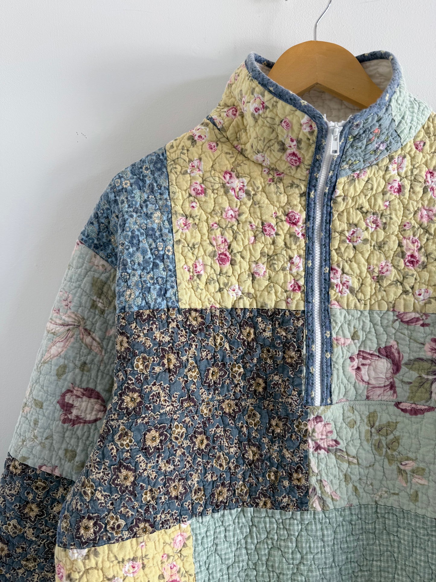 Quilt Quarter Zip - M