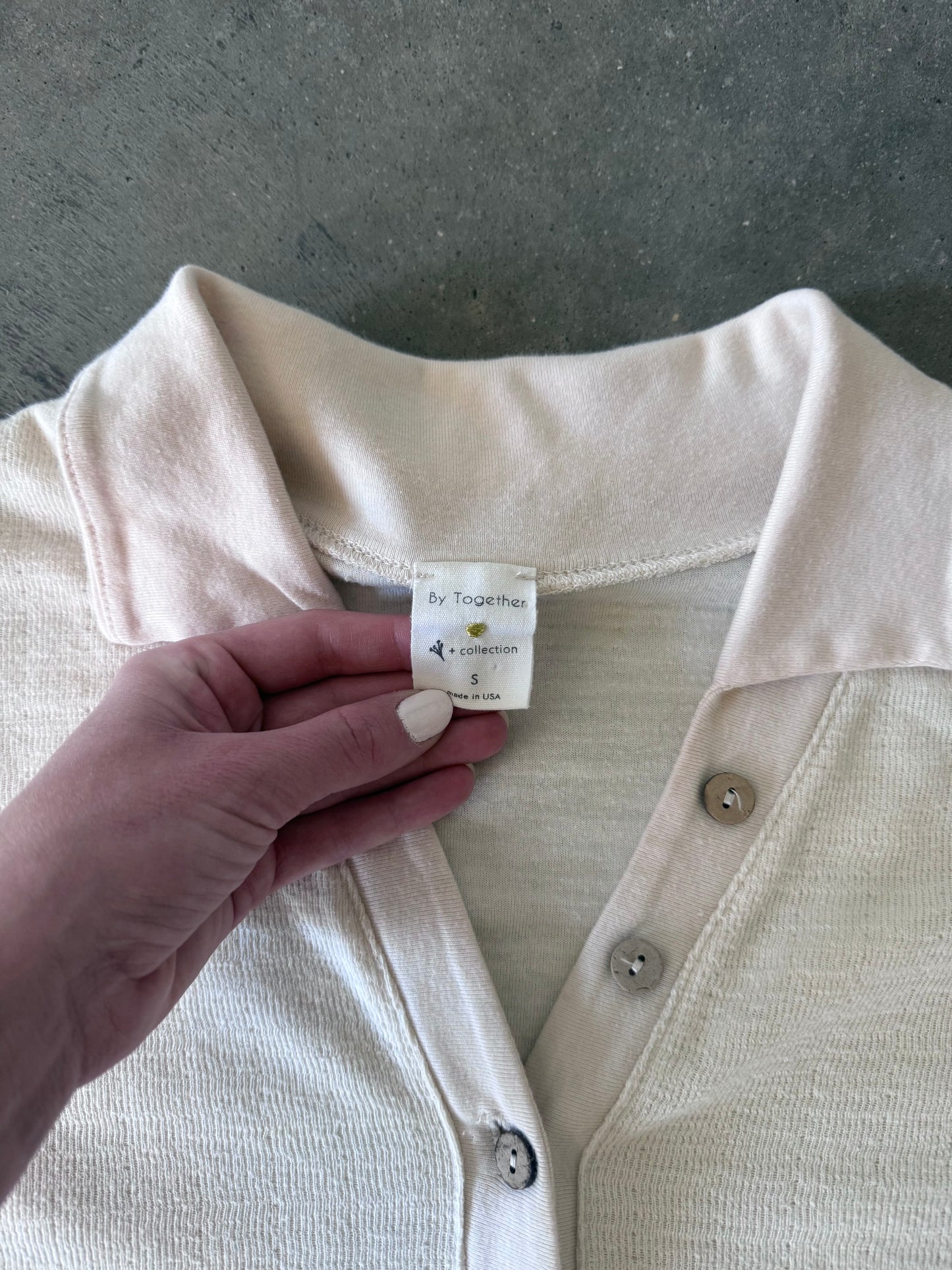 Button Long Sleeve - S