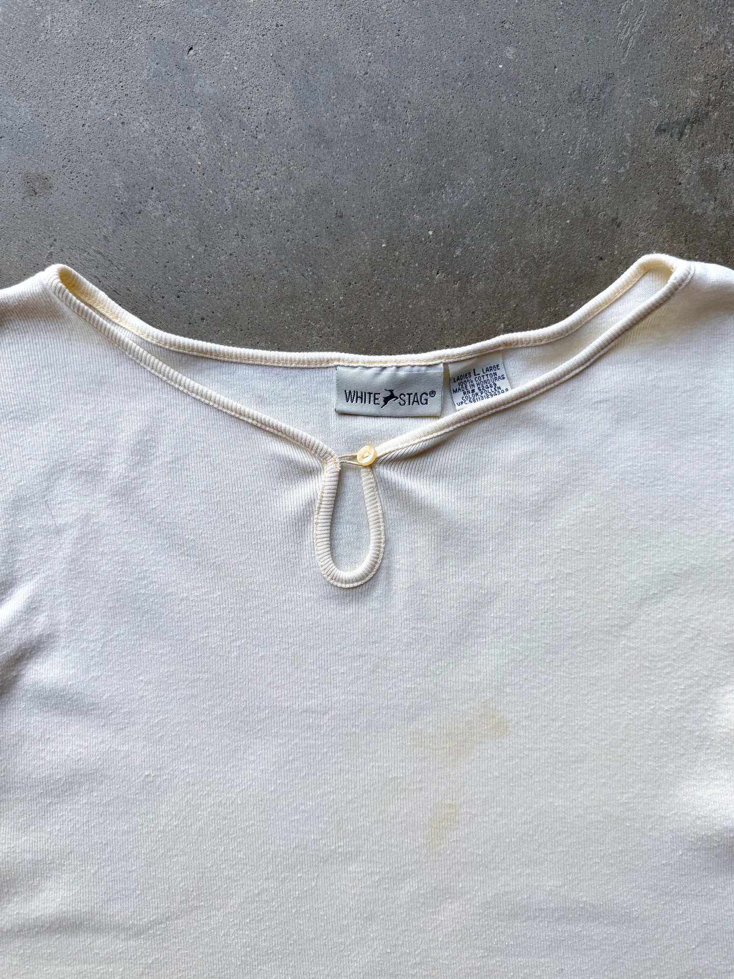 Keyhole Tee - L