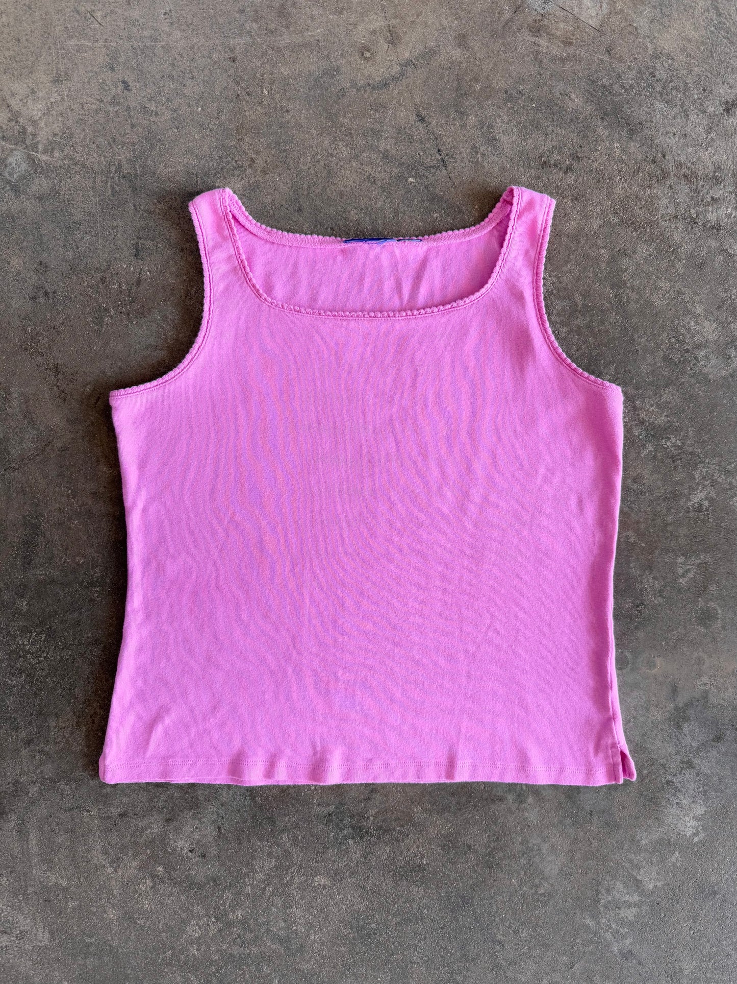 Tank - L