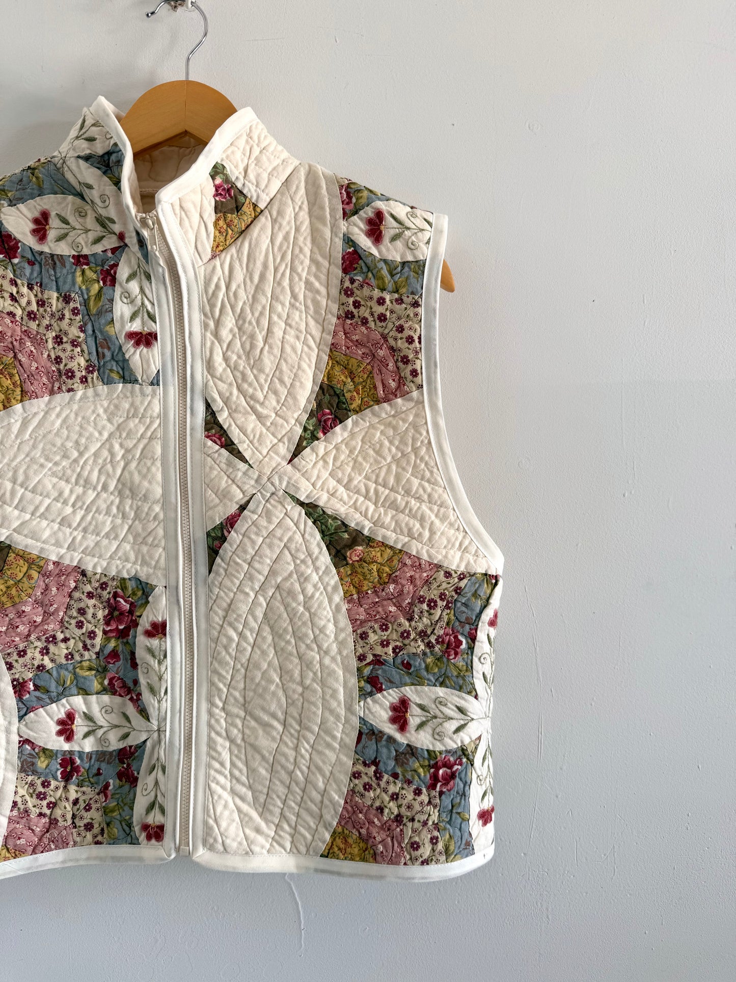 Quilt Zip Up Vest - S