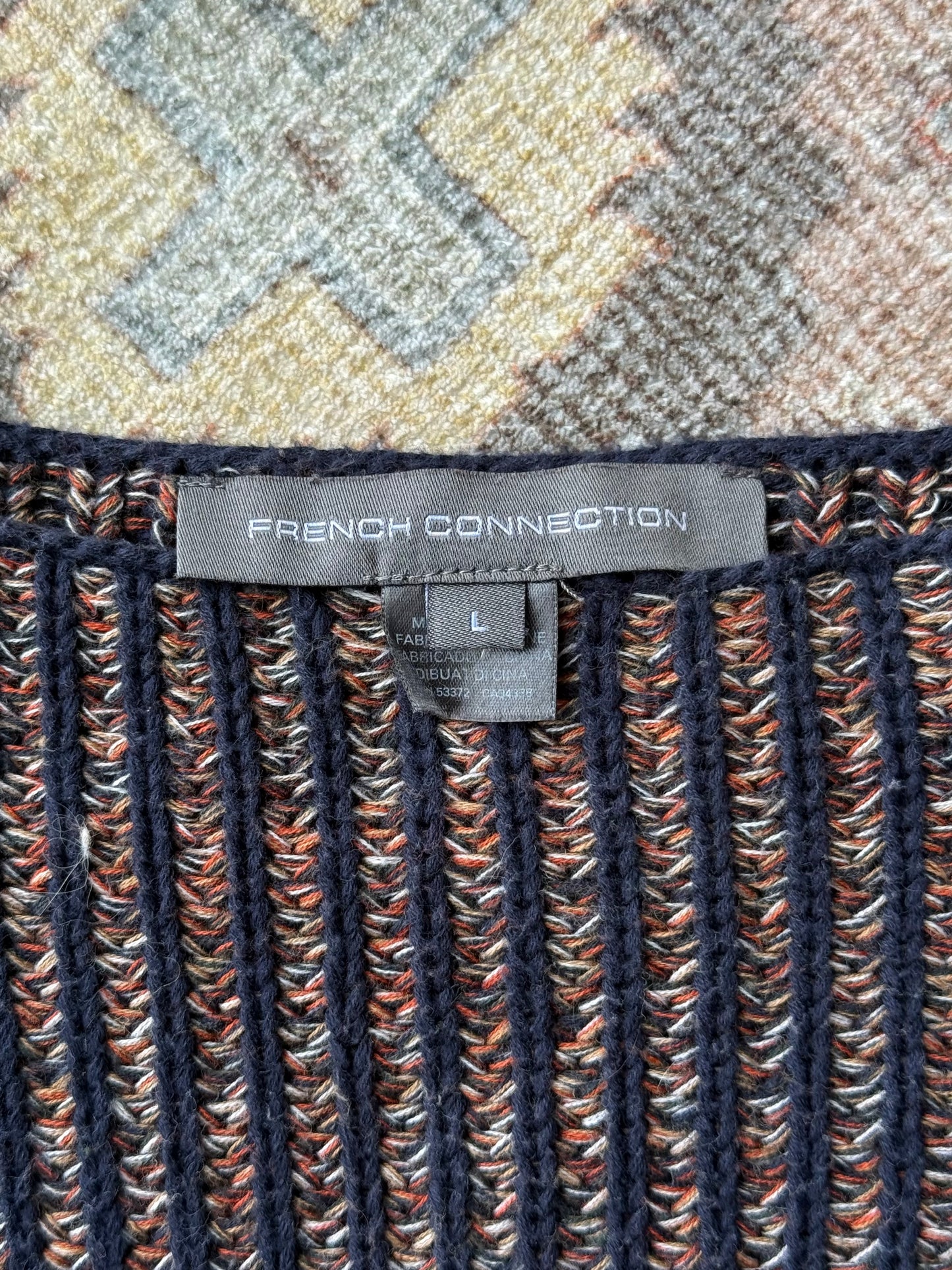 Sweater - L