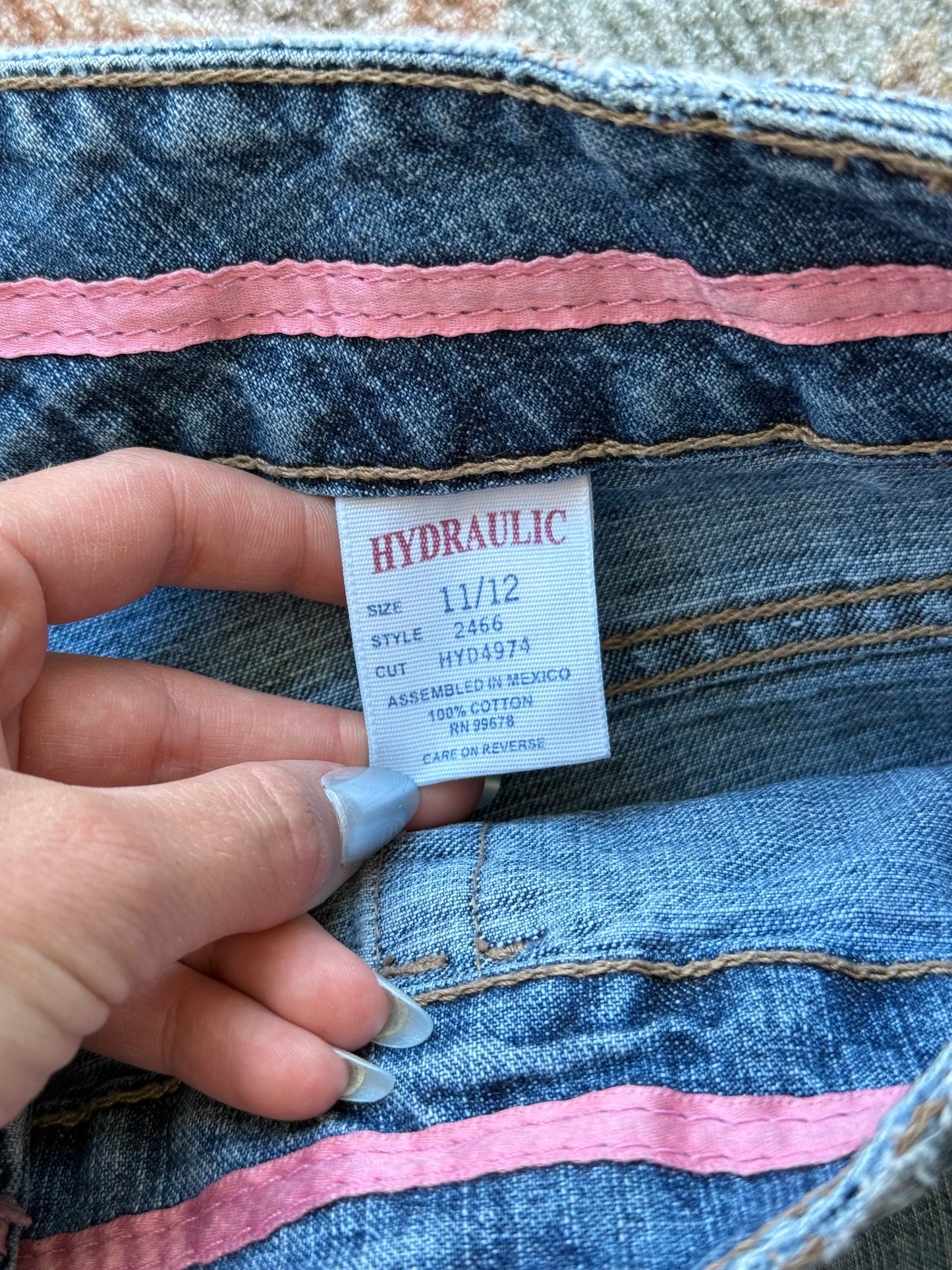 Denim Shorts - 32” x 4”