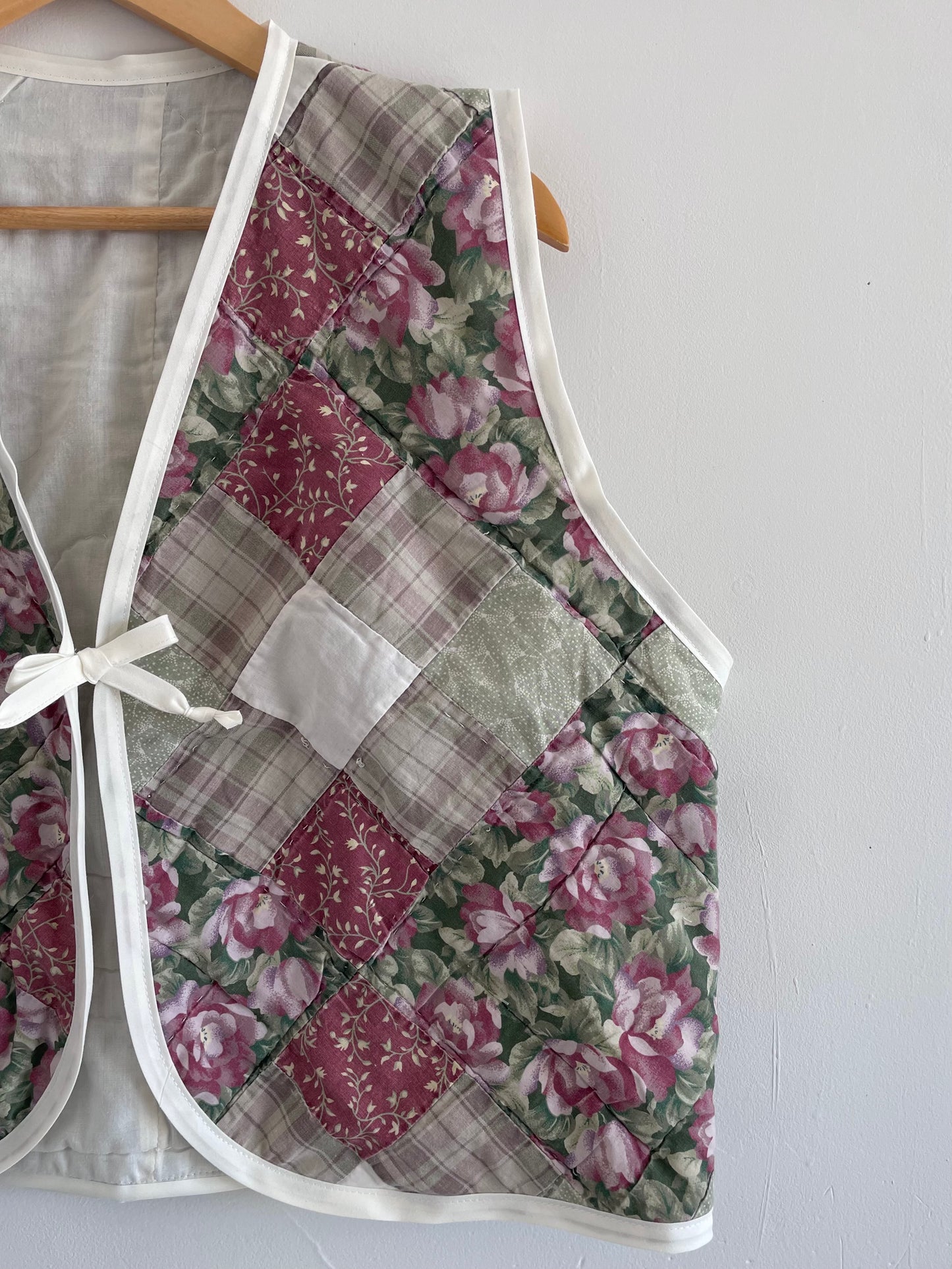 Quilt Tie Vest - XL