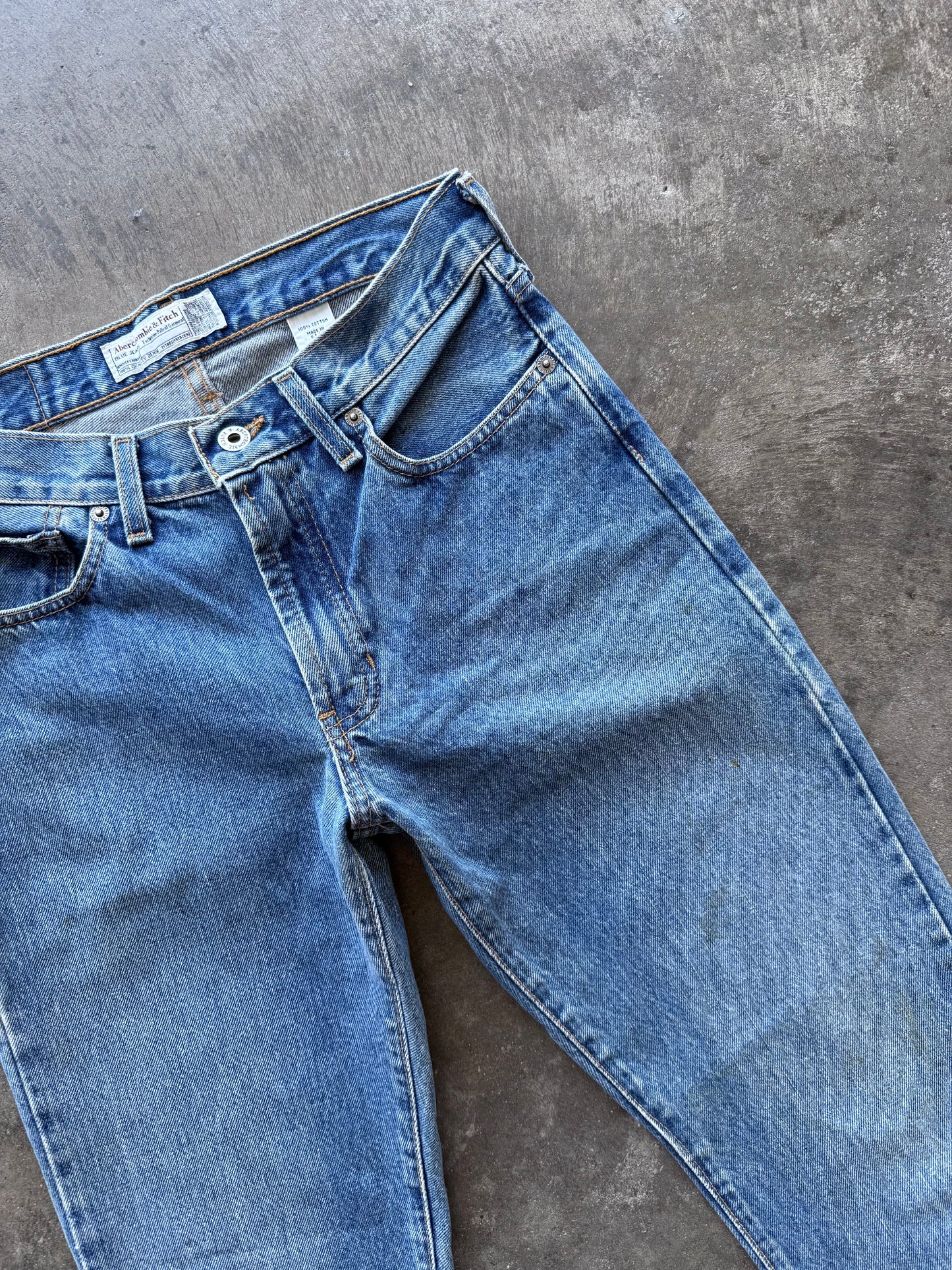 Abercrombie Flare Jeans - 28x32