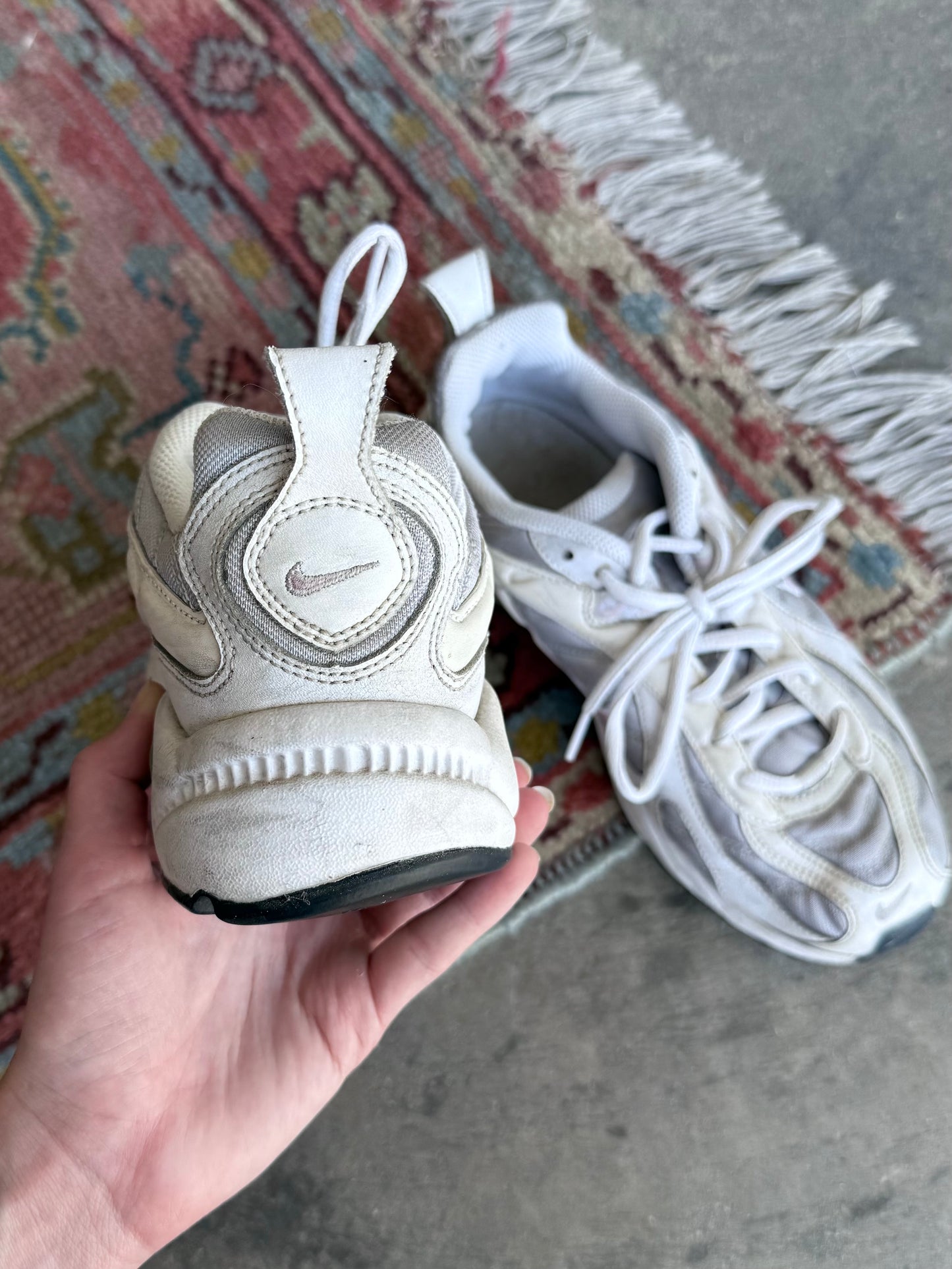 Nike Sneakers - 8.5