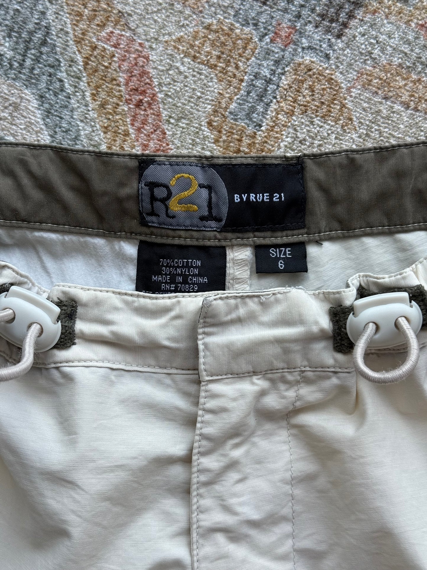 Cargo Shorts - M