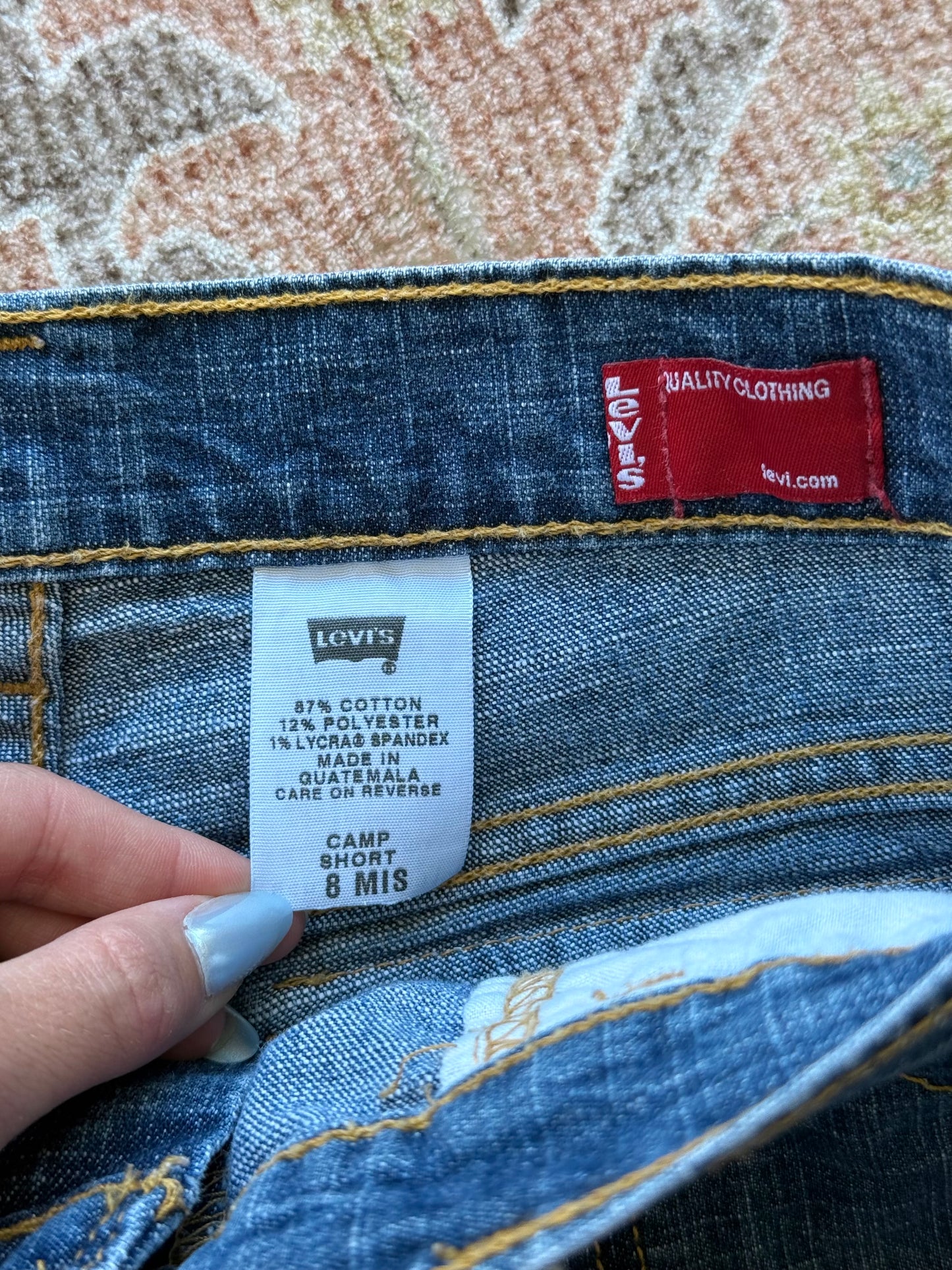 Levi’s Denim Shorts - 28” x 4.5”
