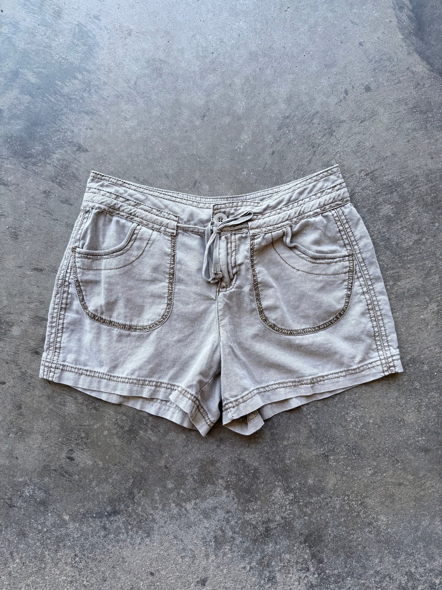 Linen Cargo Shorts - 3/4