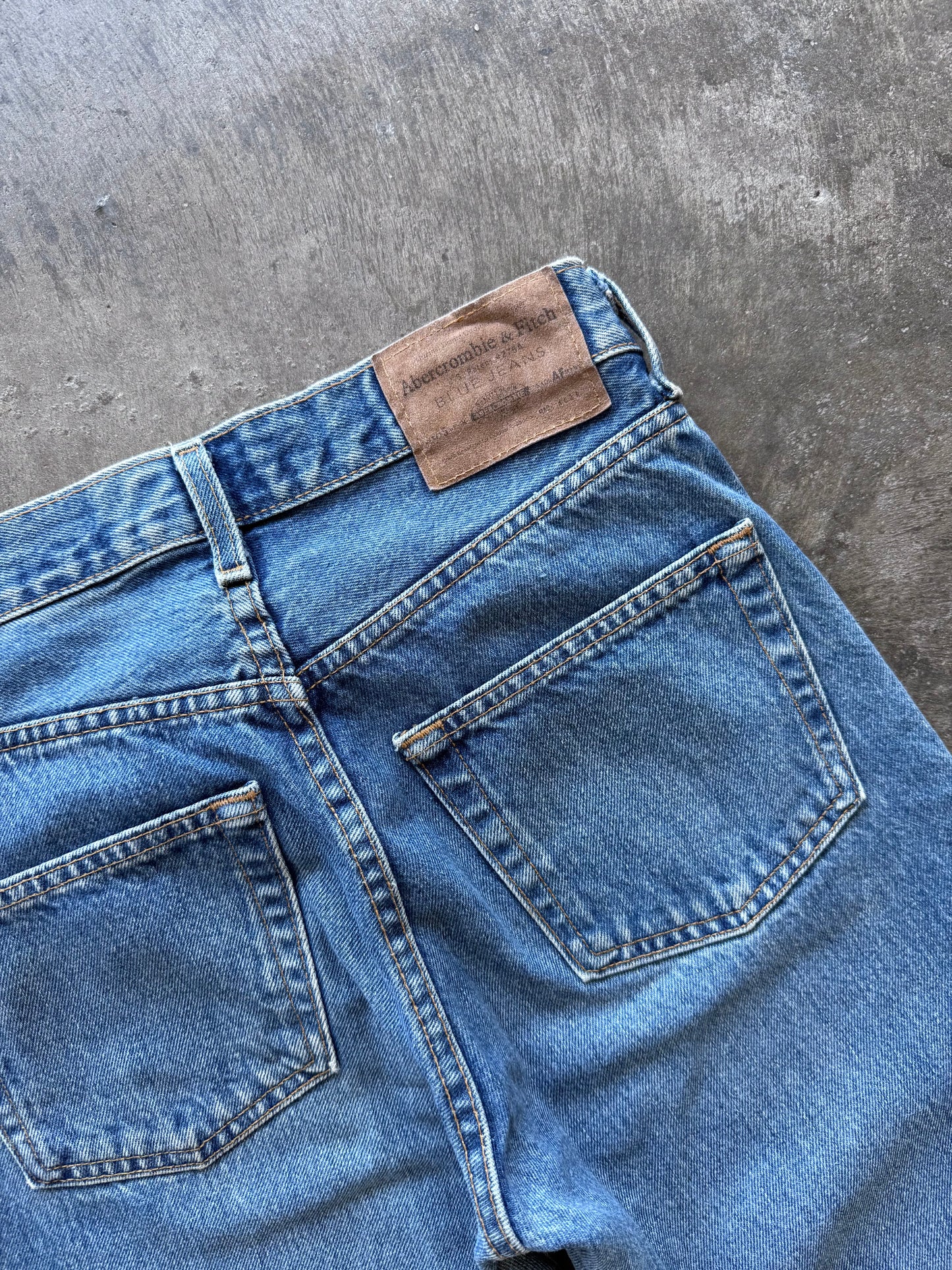 Abercrombie Flare Jeans - 28x32