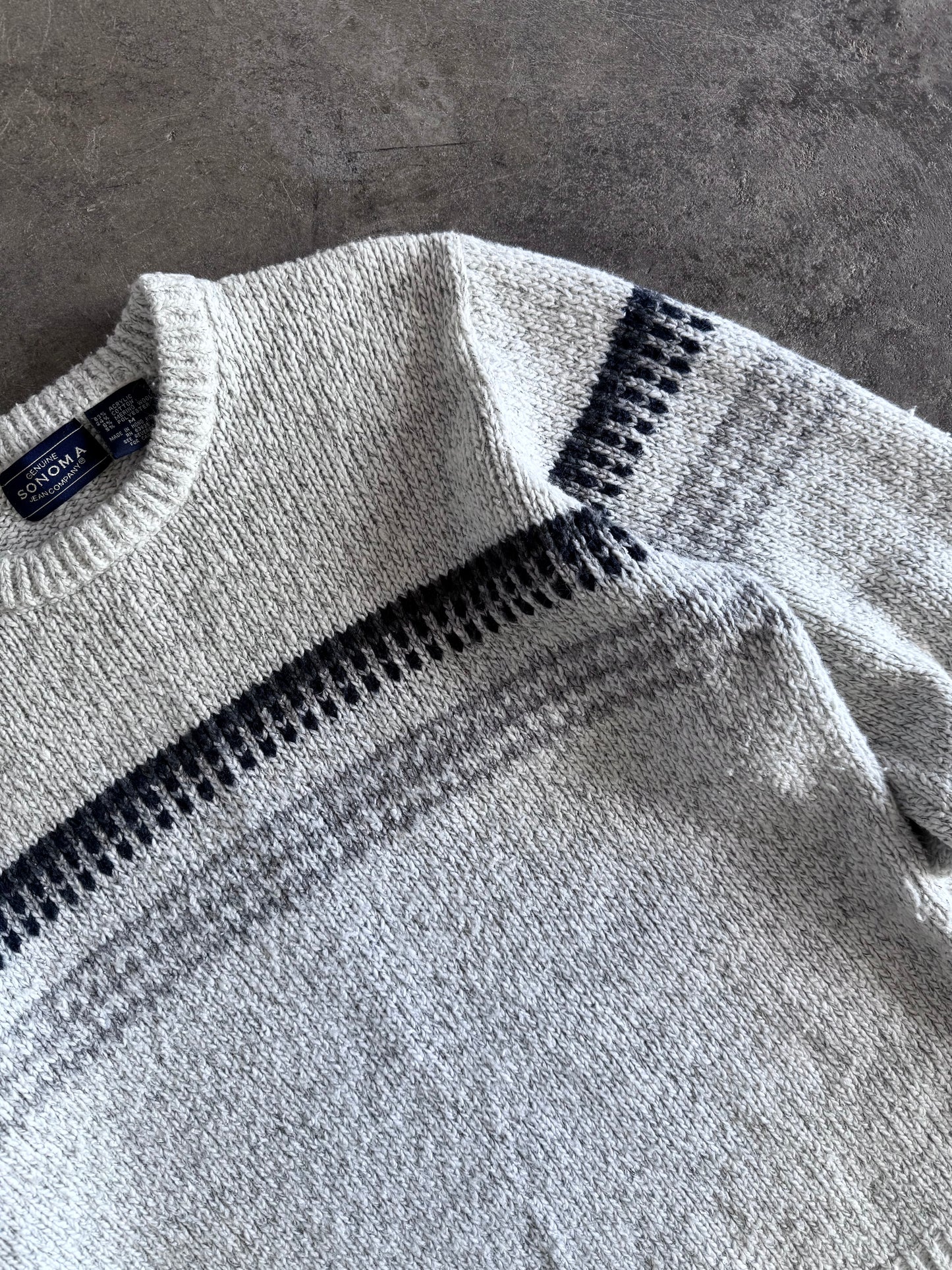 Sweater - M