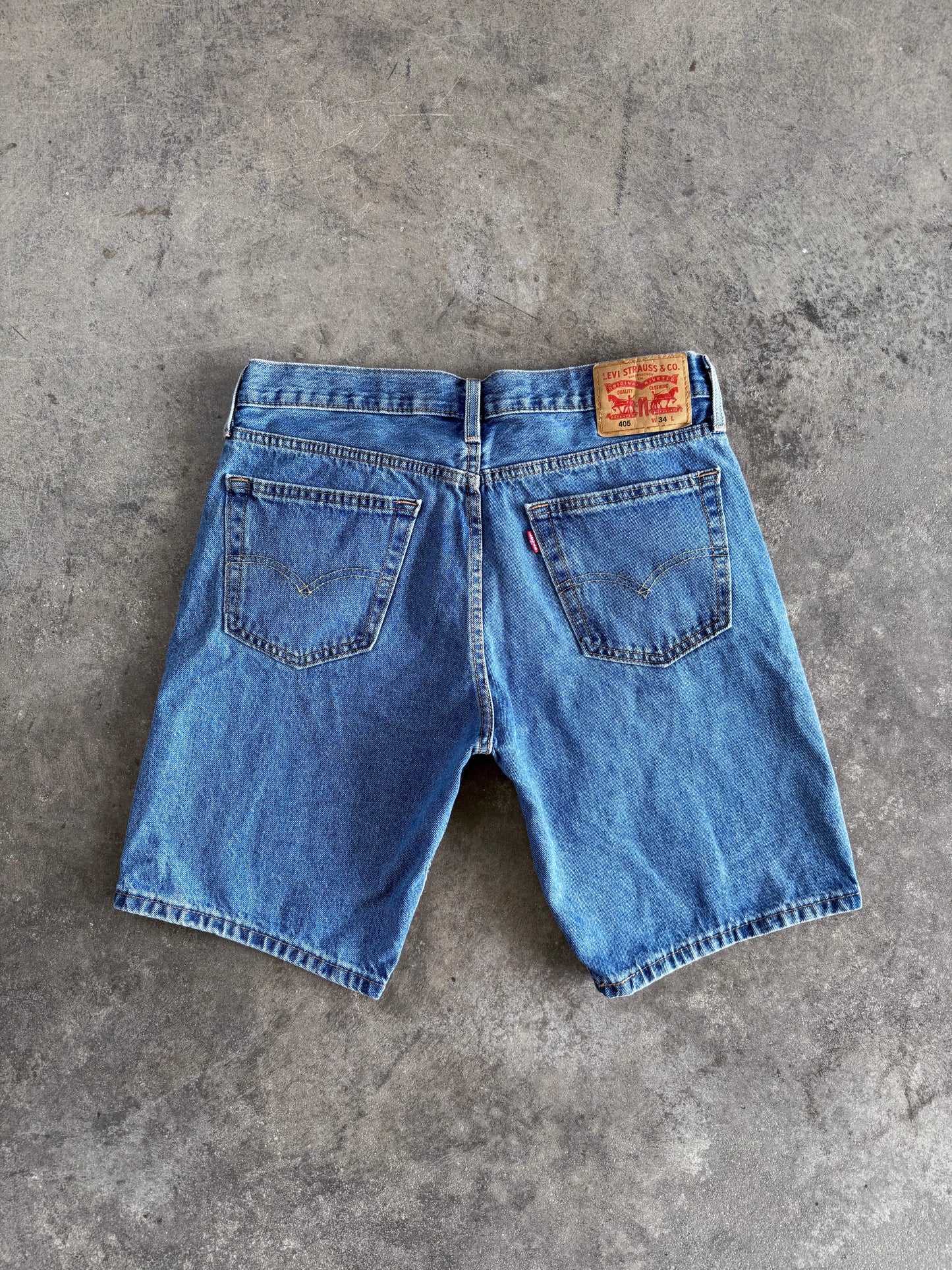 405 Levi’s - 34x9