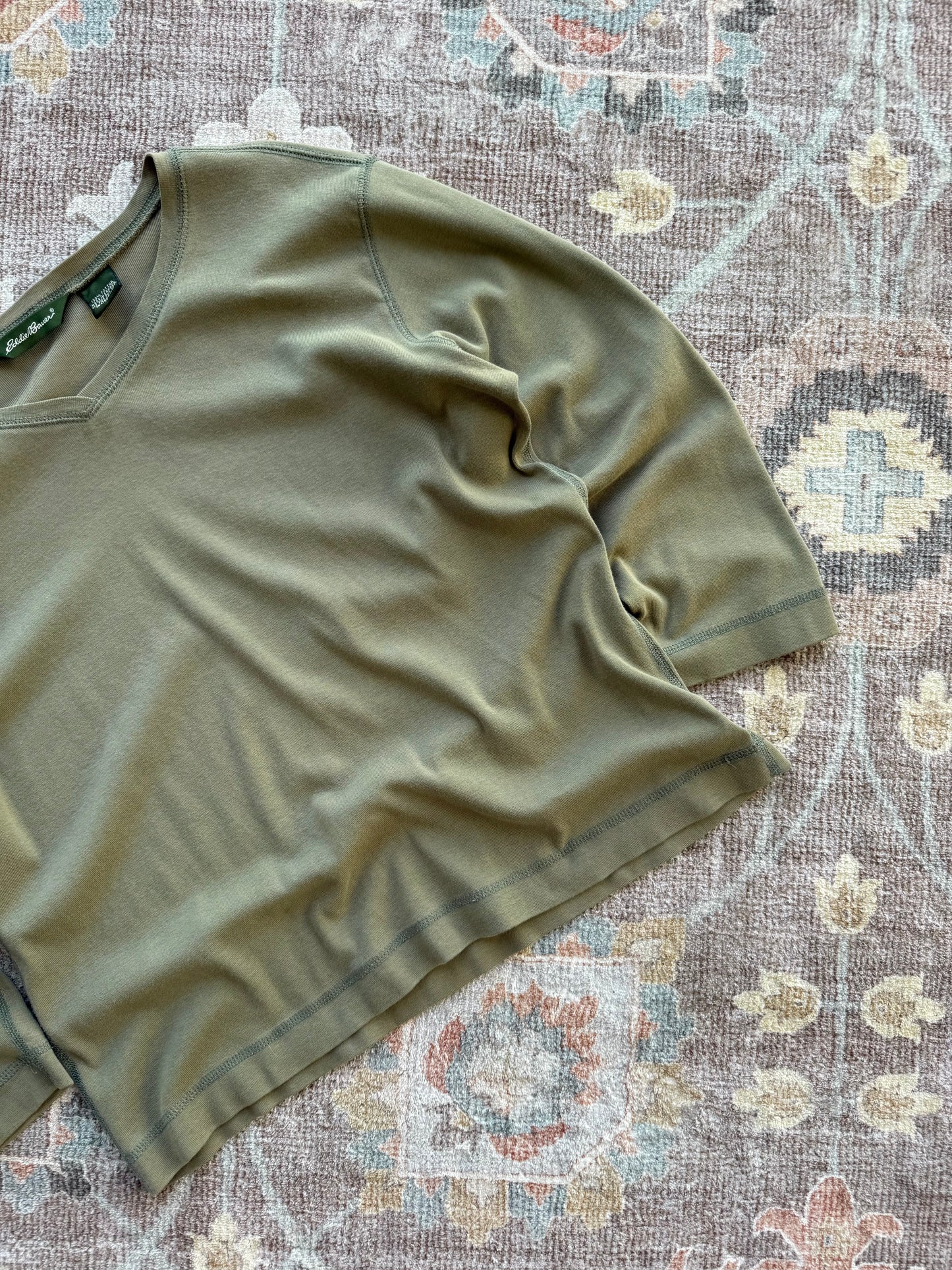 V-Neck 3/4 Sleeve - L