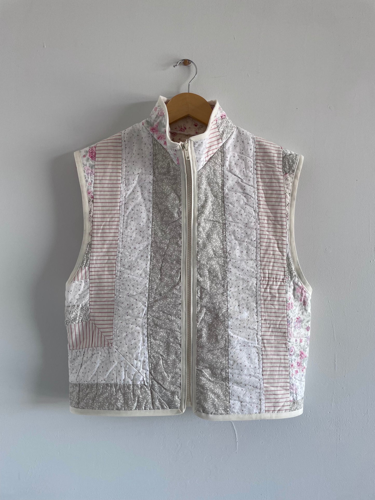 Quilt Zip Up Vest - S