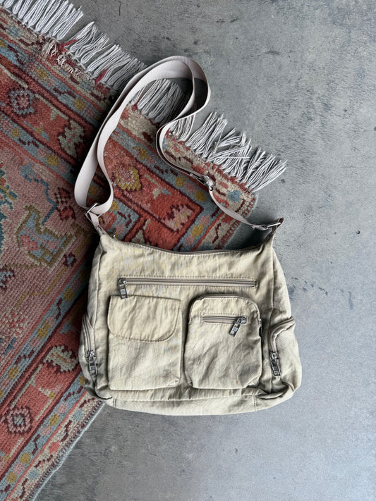 Cargo Purse