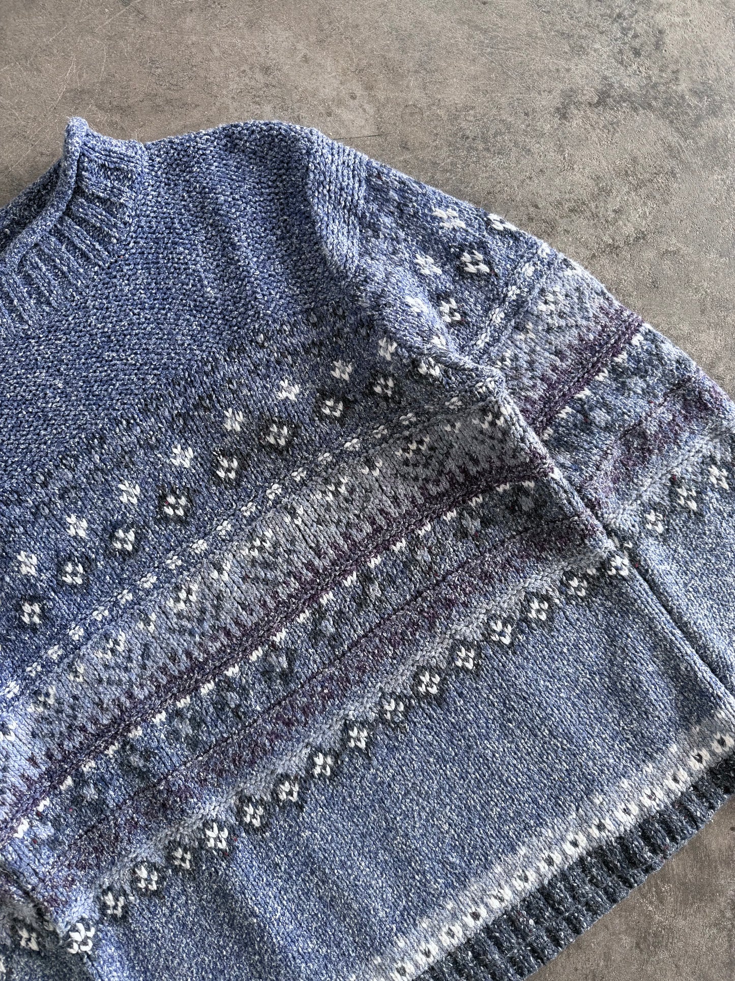 Sweater - L