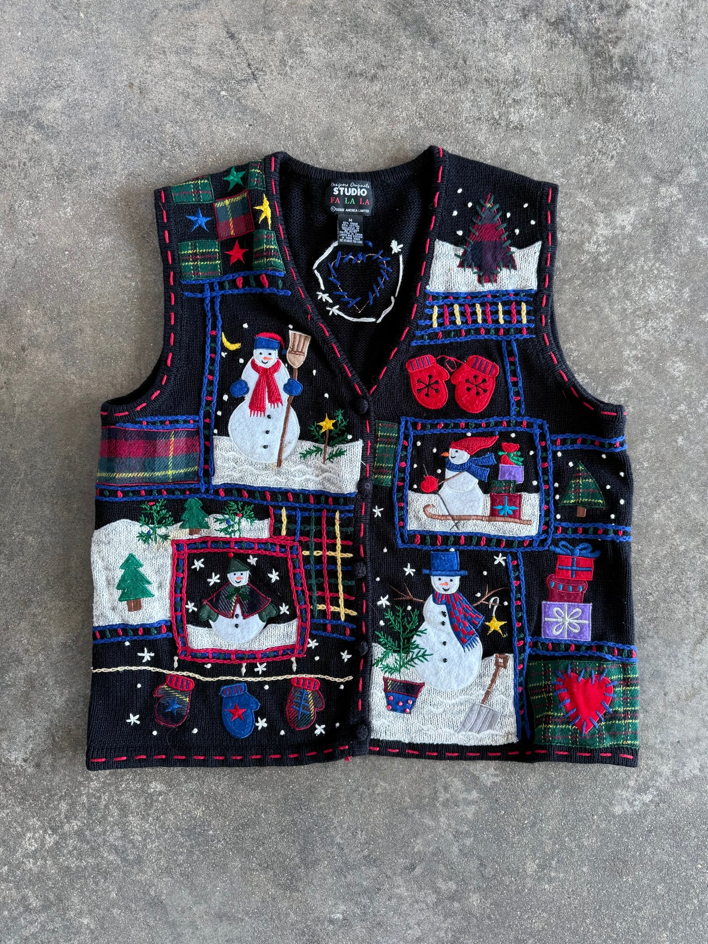 Snowman Sweater Vest - M