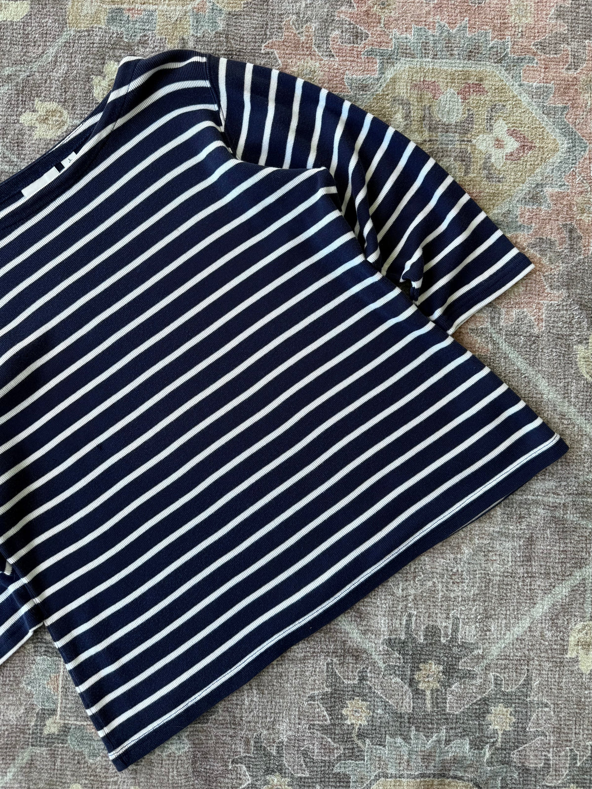 Striped 3/4 Sleeve Top - L