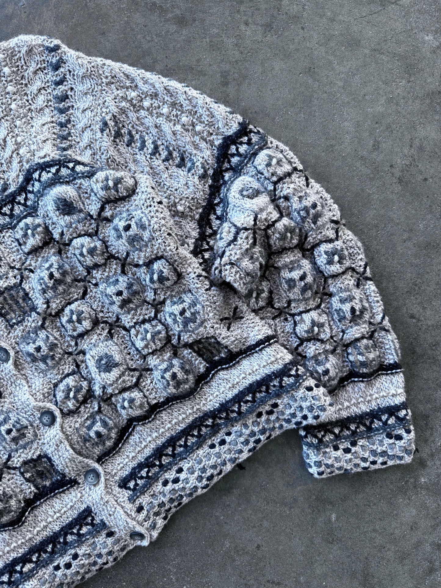 Cardigan - L