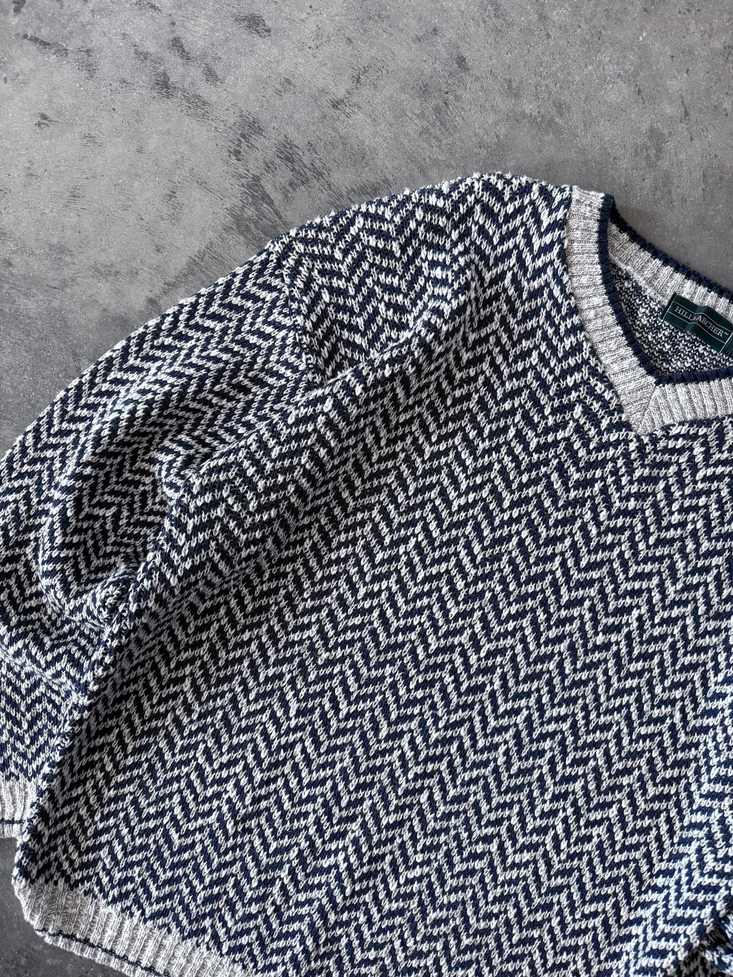 Sweater - M