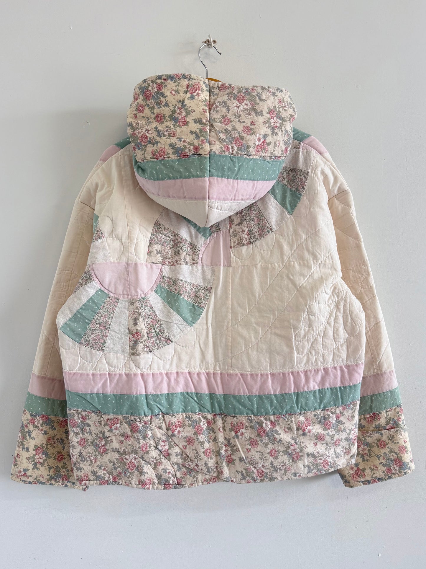 Quilt Hooded Jacket - XL
