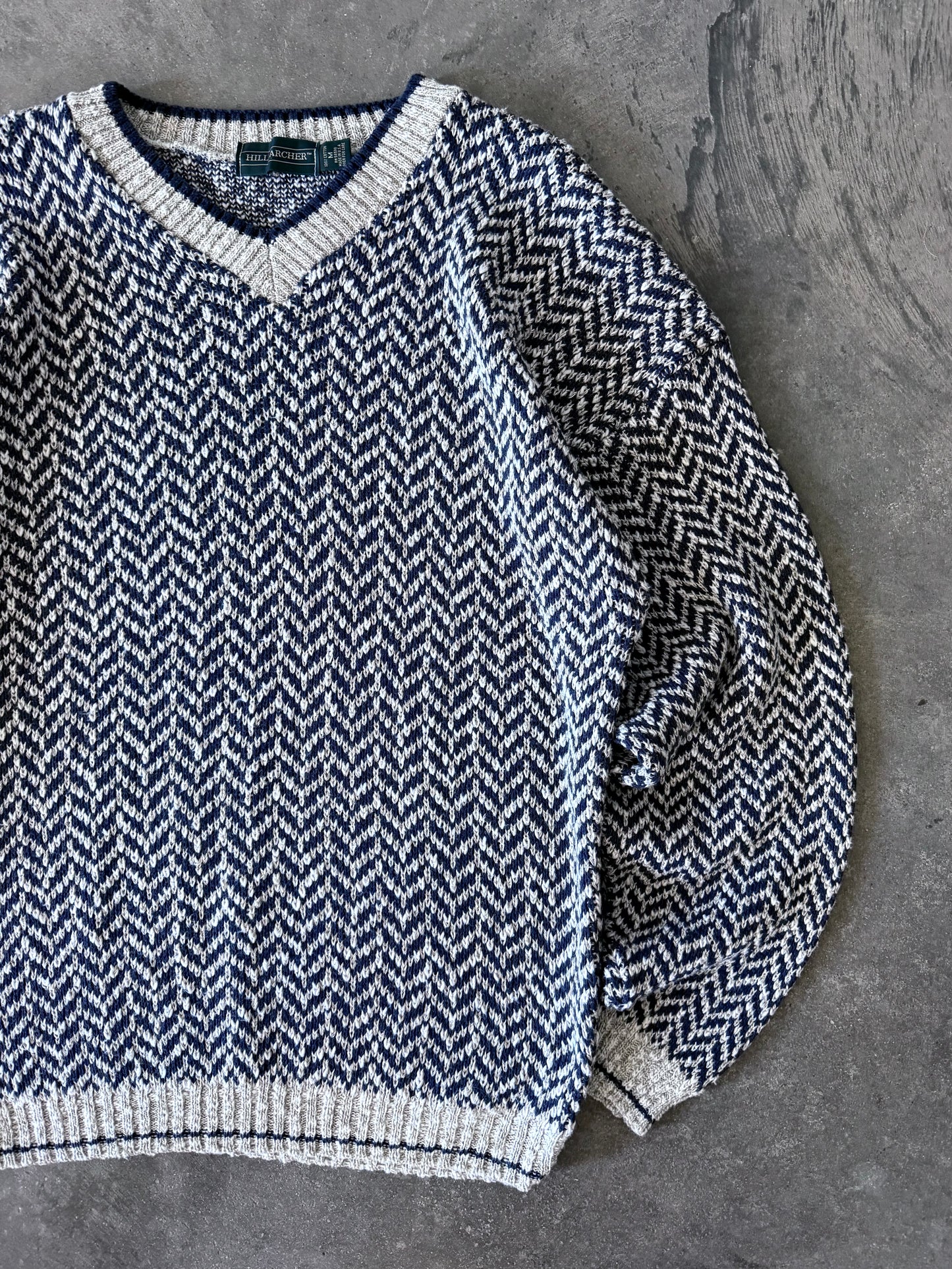 Sweater - M