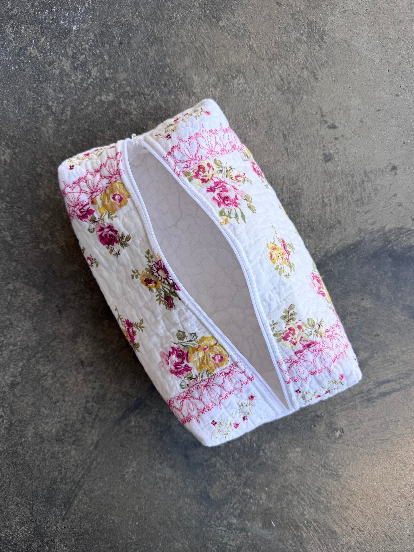 Large Makeup Pouch - Variety 2