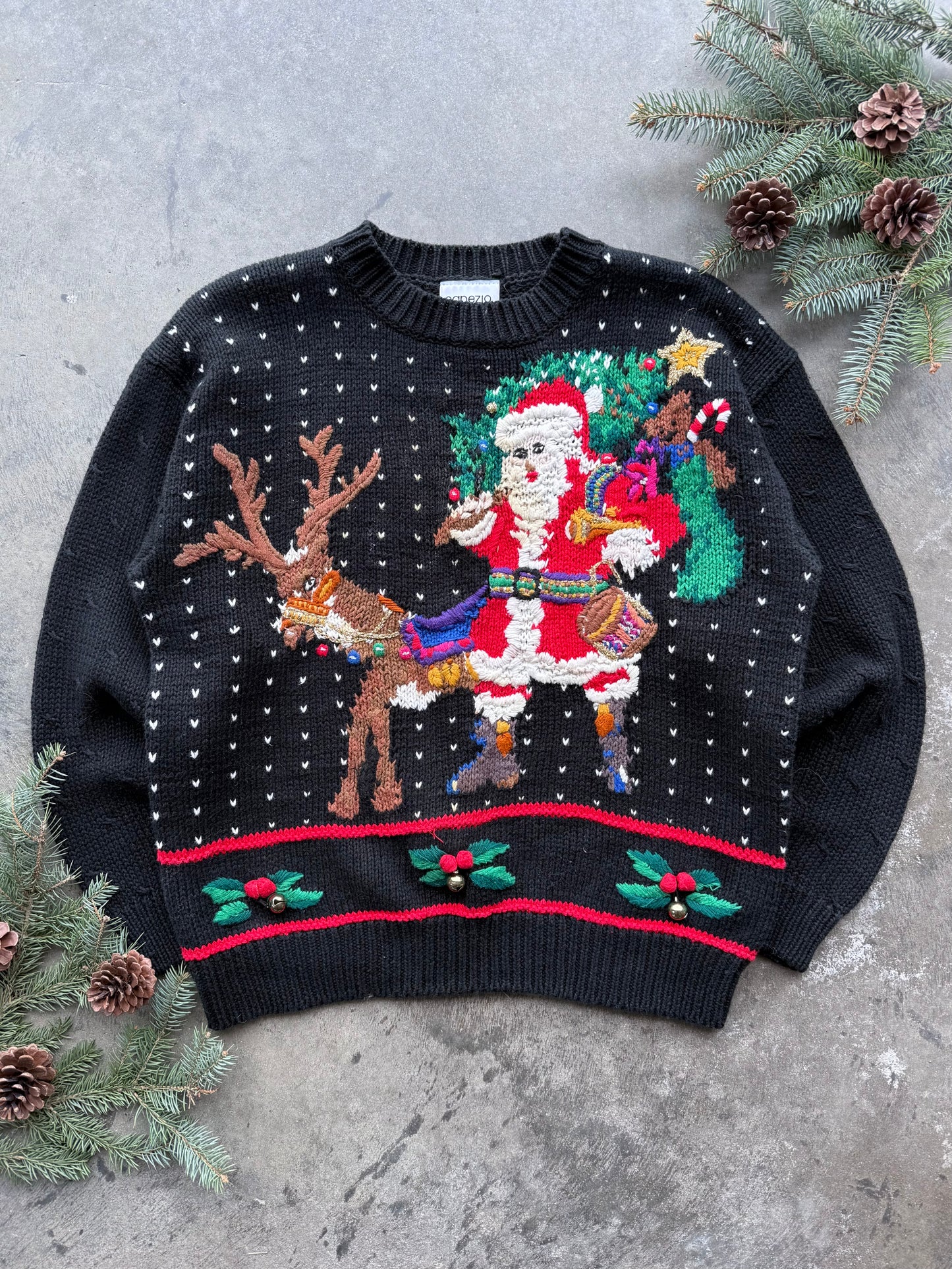 Santa Sweater - M