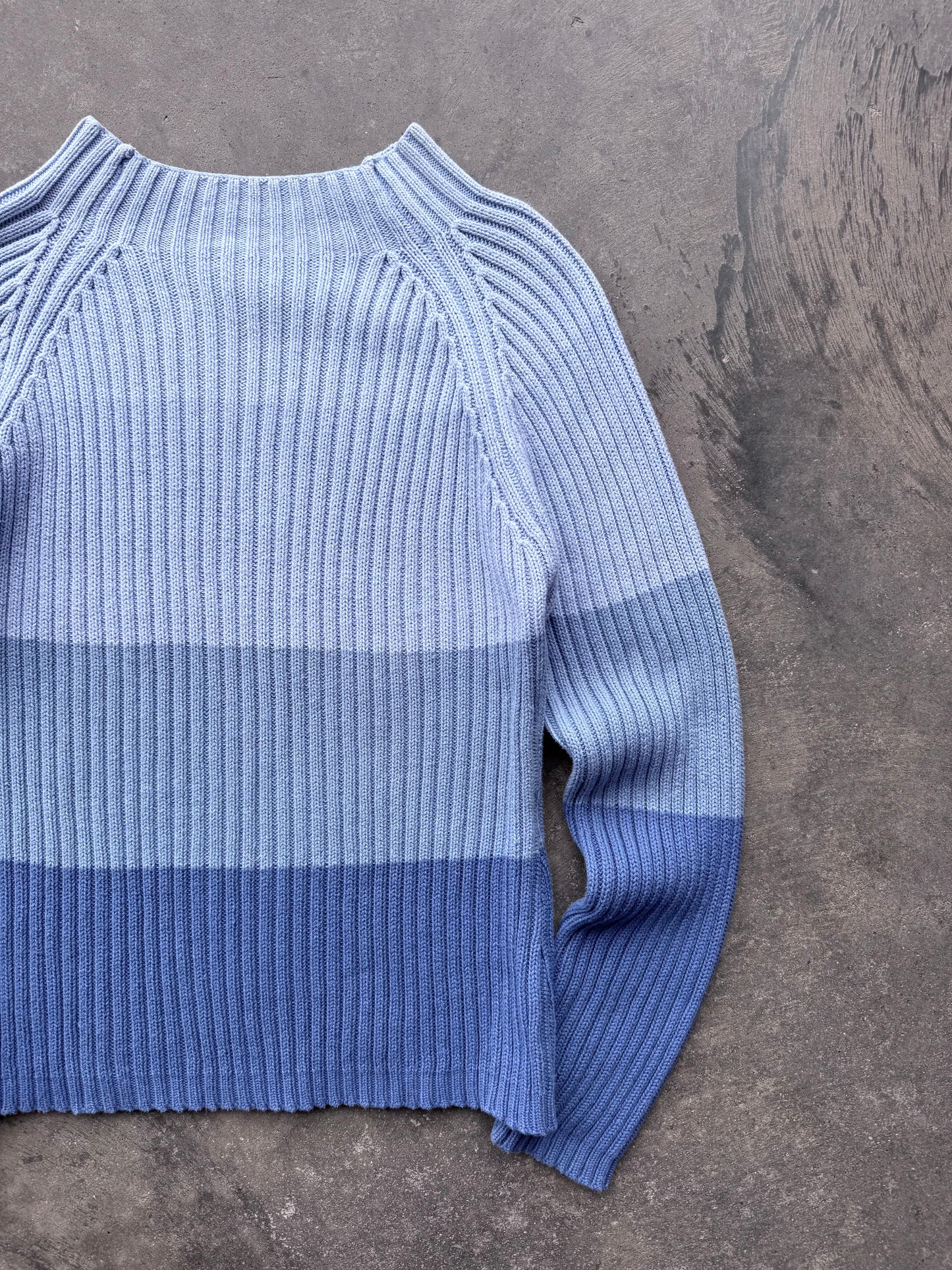 Colorblock Sweater - L