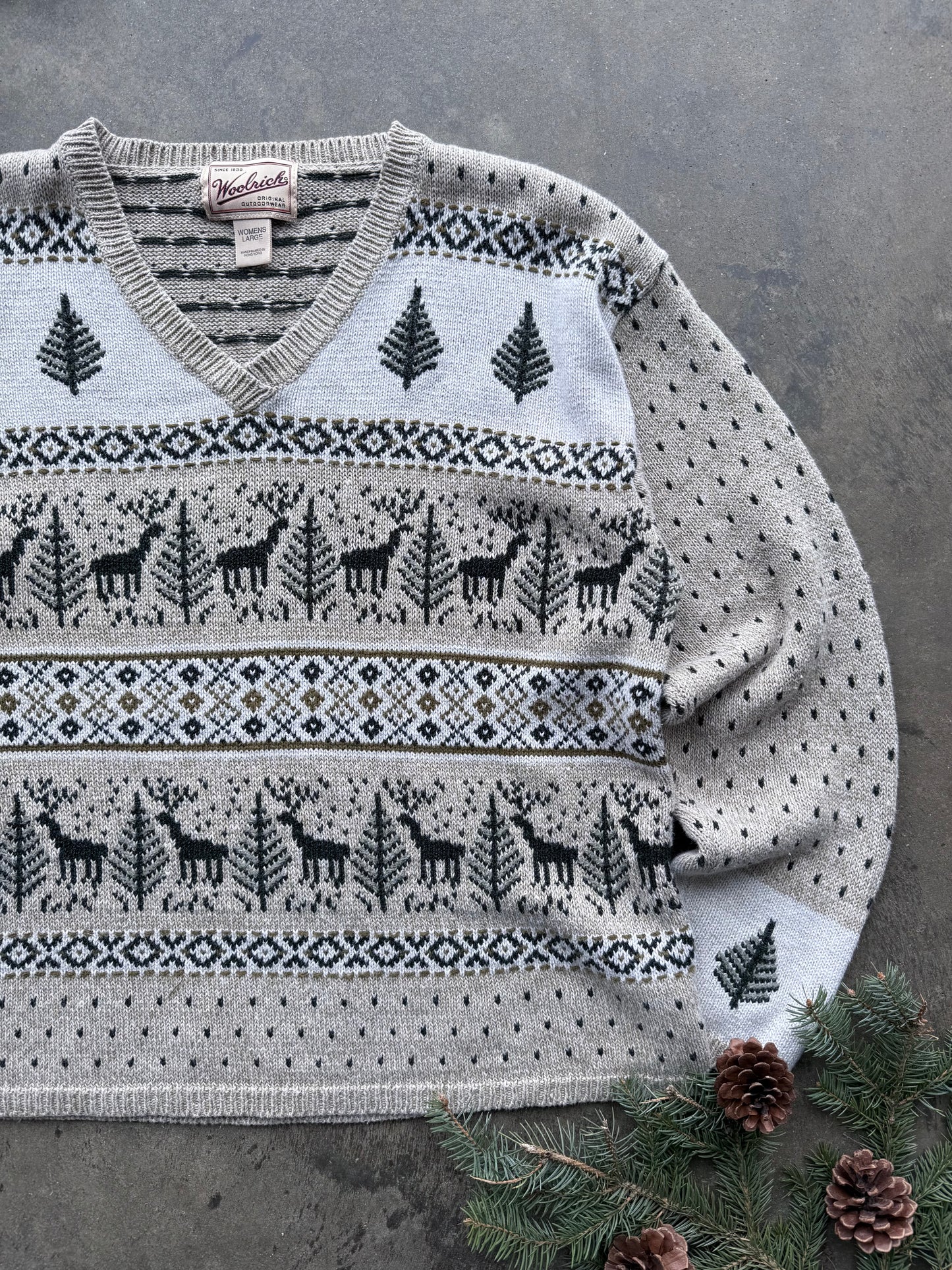 Reindeer Sweater - L