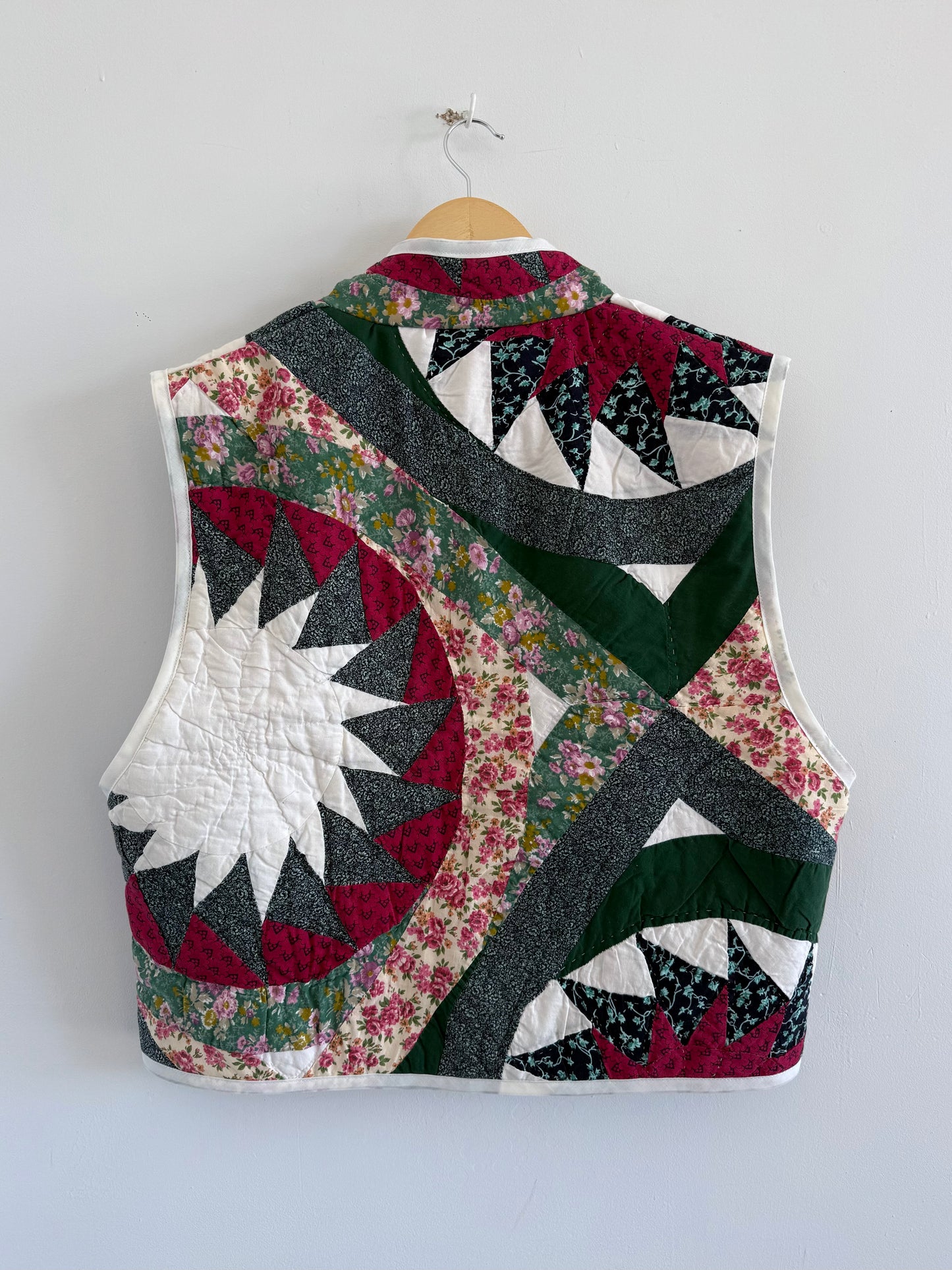 Quilt Zip Up Vest - L