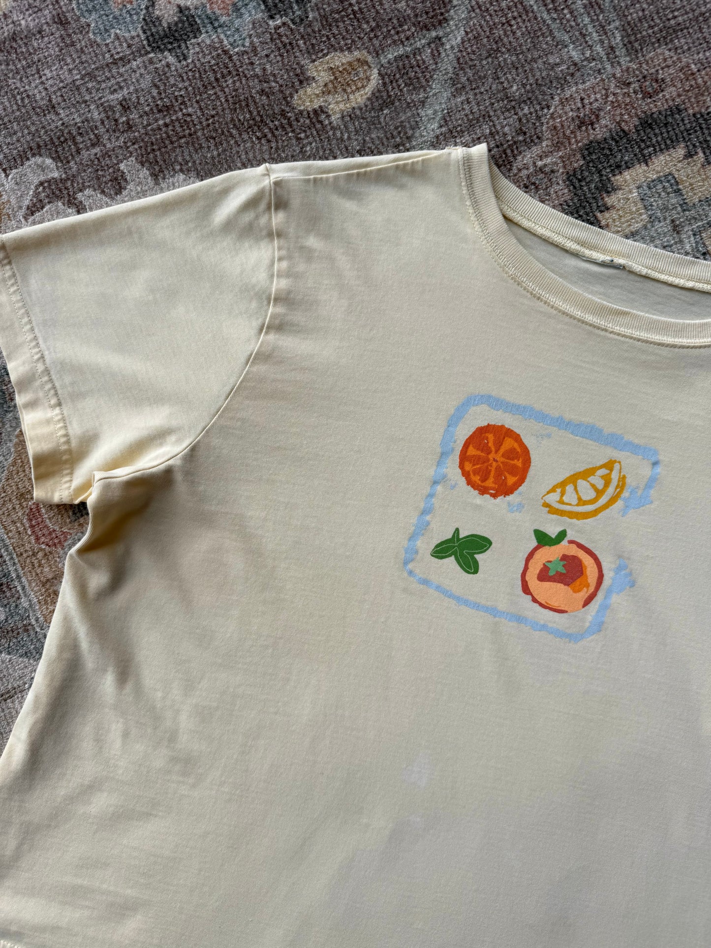 Fruit Tee - L