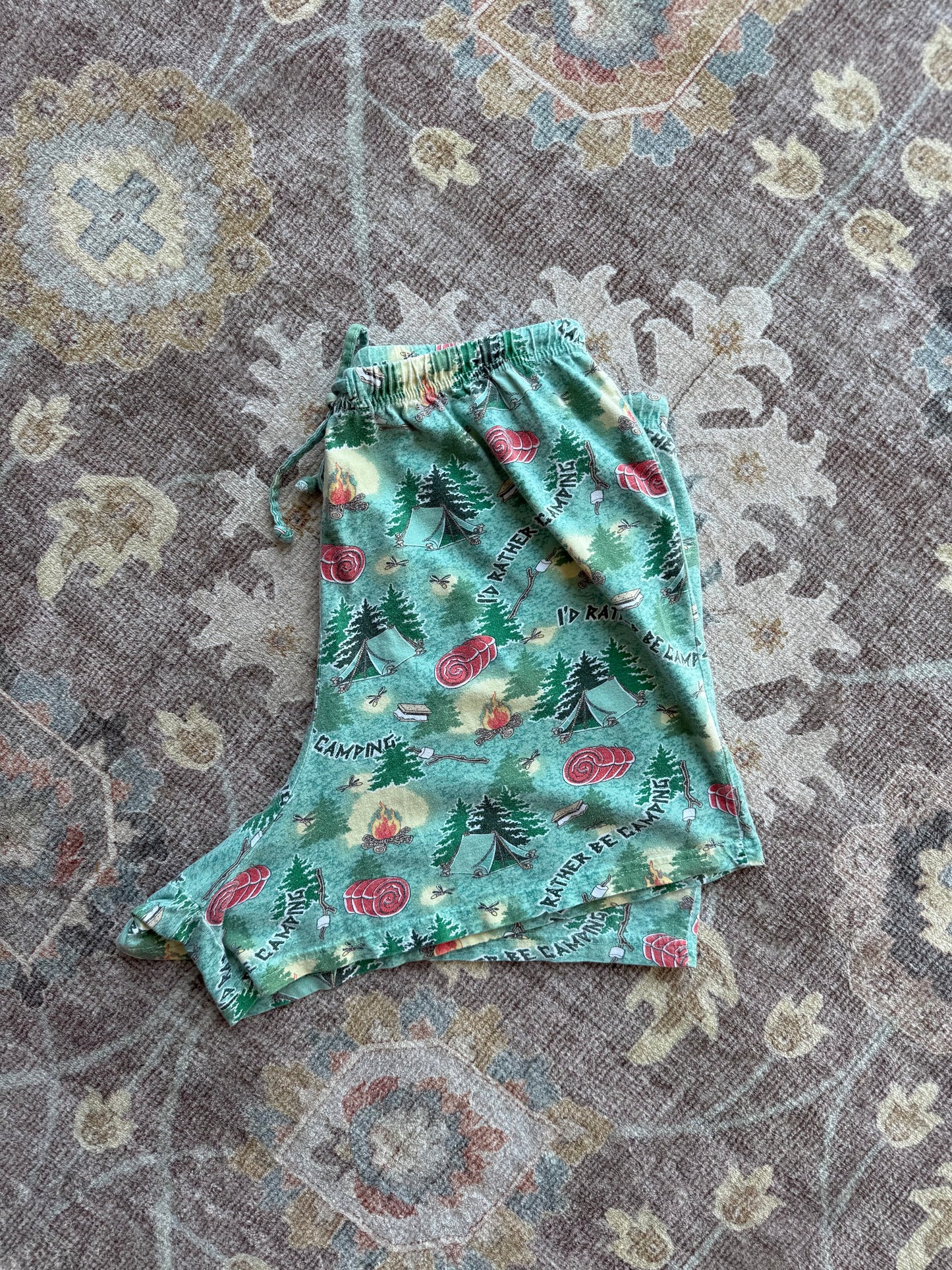 Camping Shorts - L