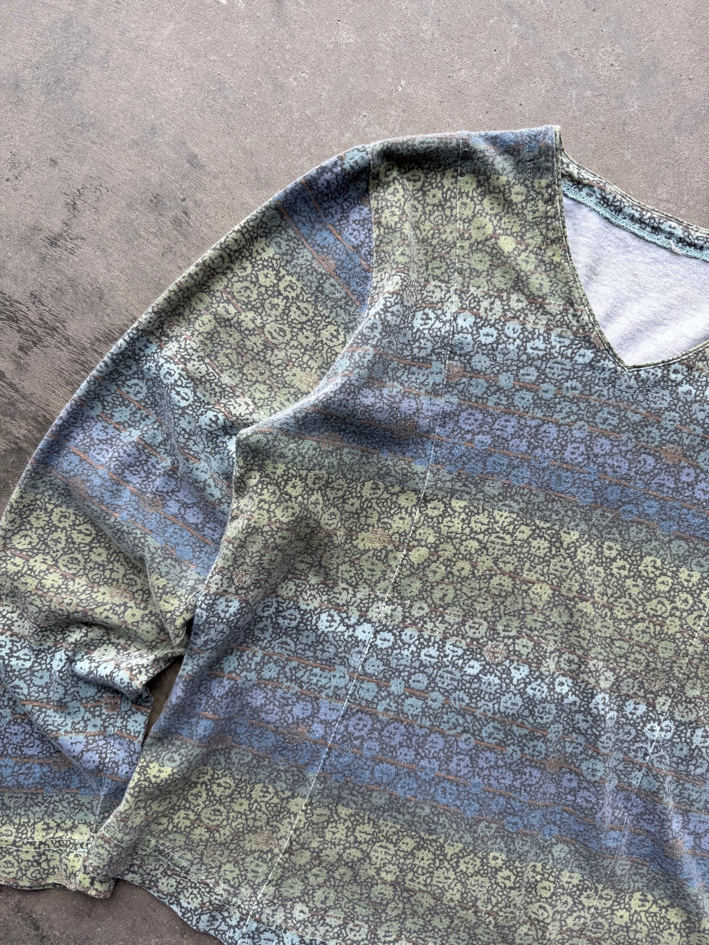 Earthy Long Sleeve - M