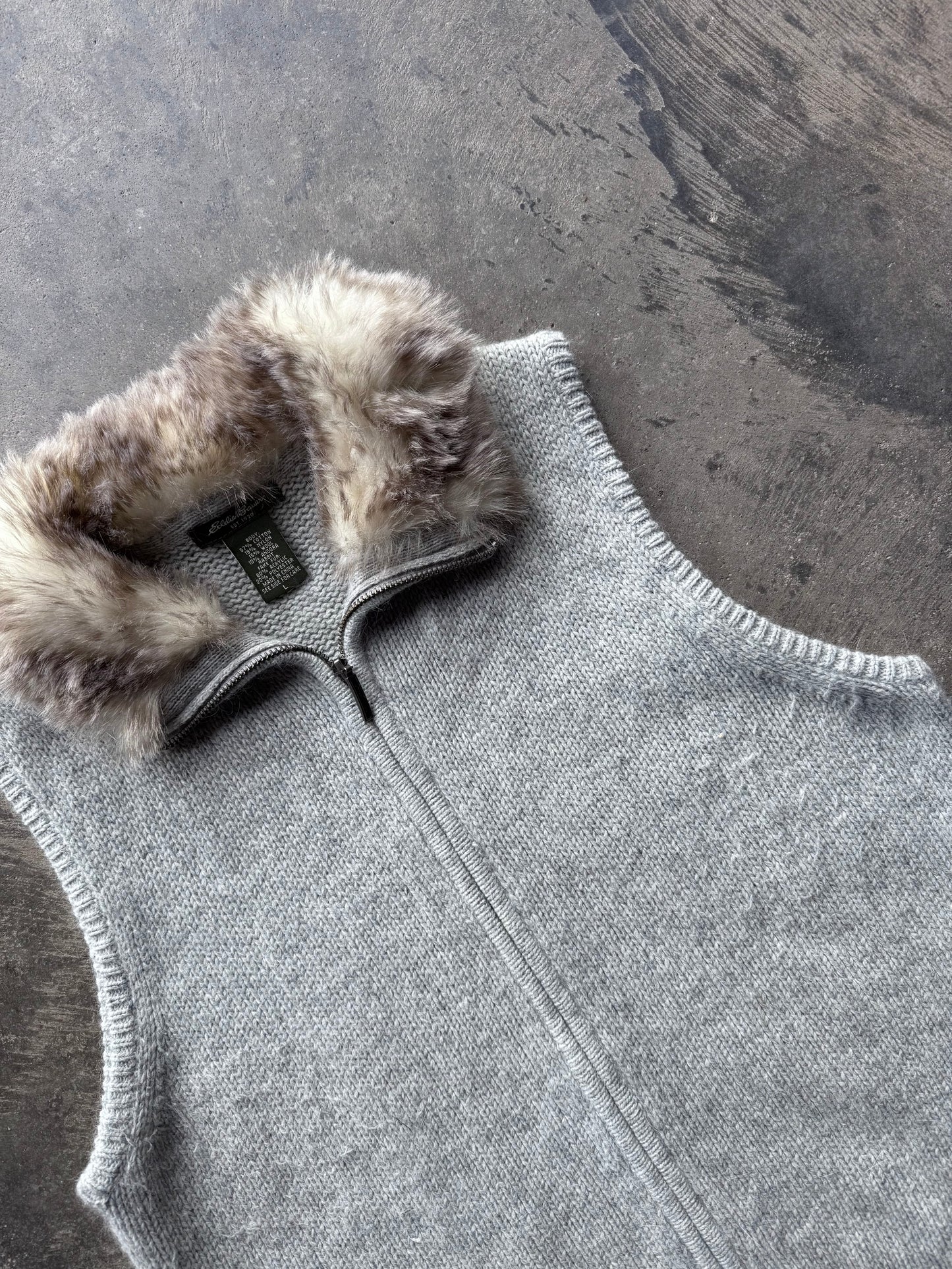 Fur Trim Zip Up Sweater Vest - L