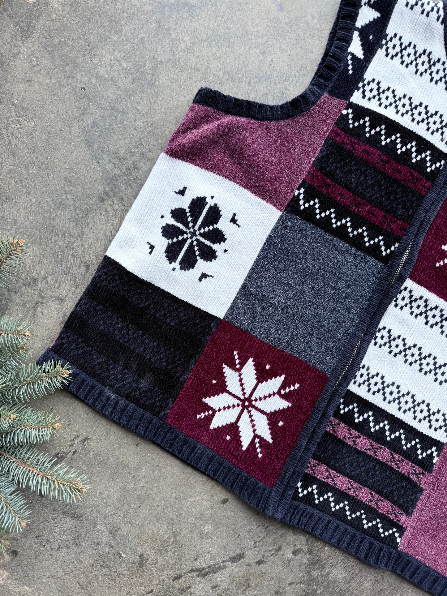 Christmas Zip Up Sweater Vest - 2XL