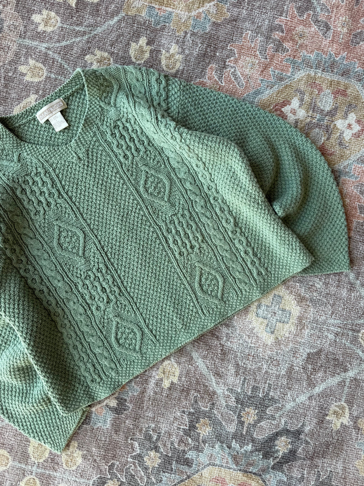 Sweater - L