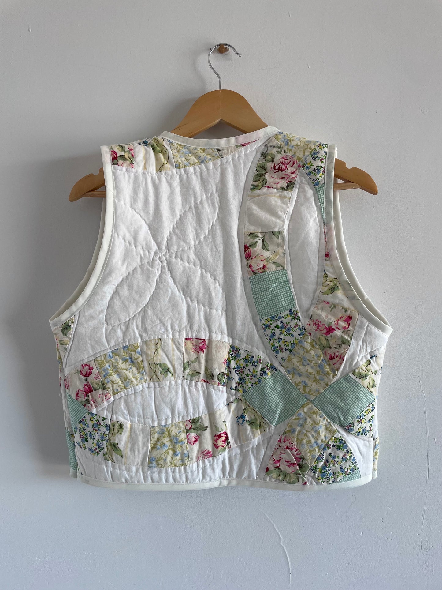 Quilt Tie Vest - M