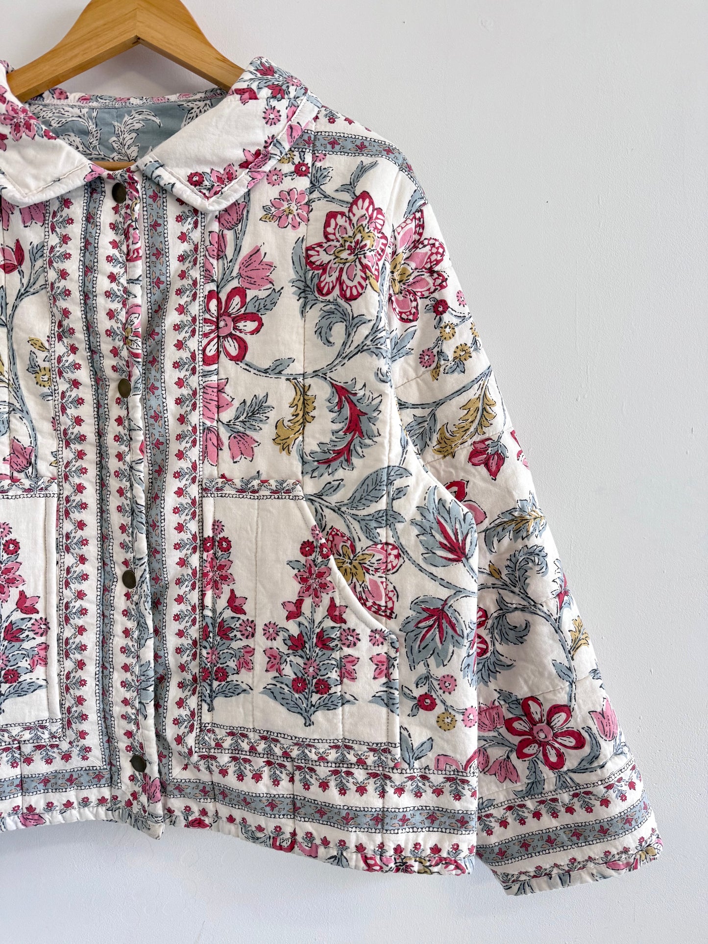 Quilt Button Snap Jacket - S