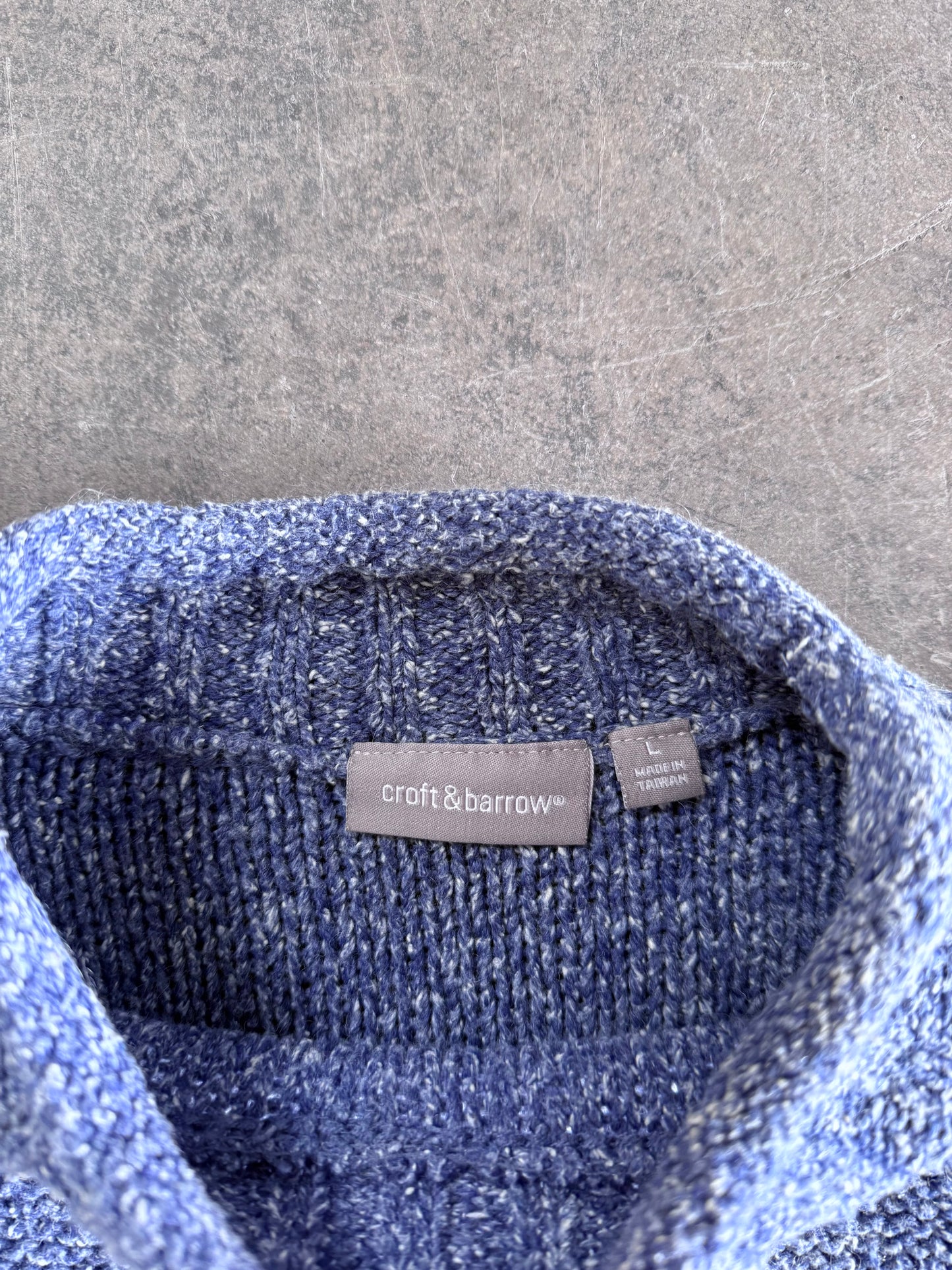 Sweater - L