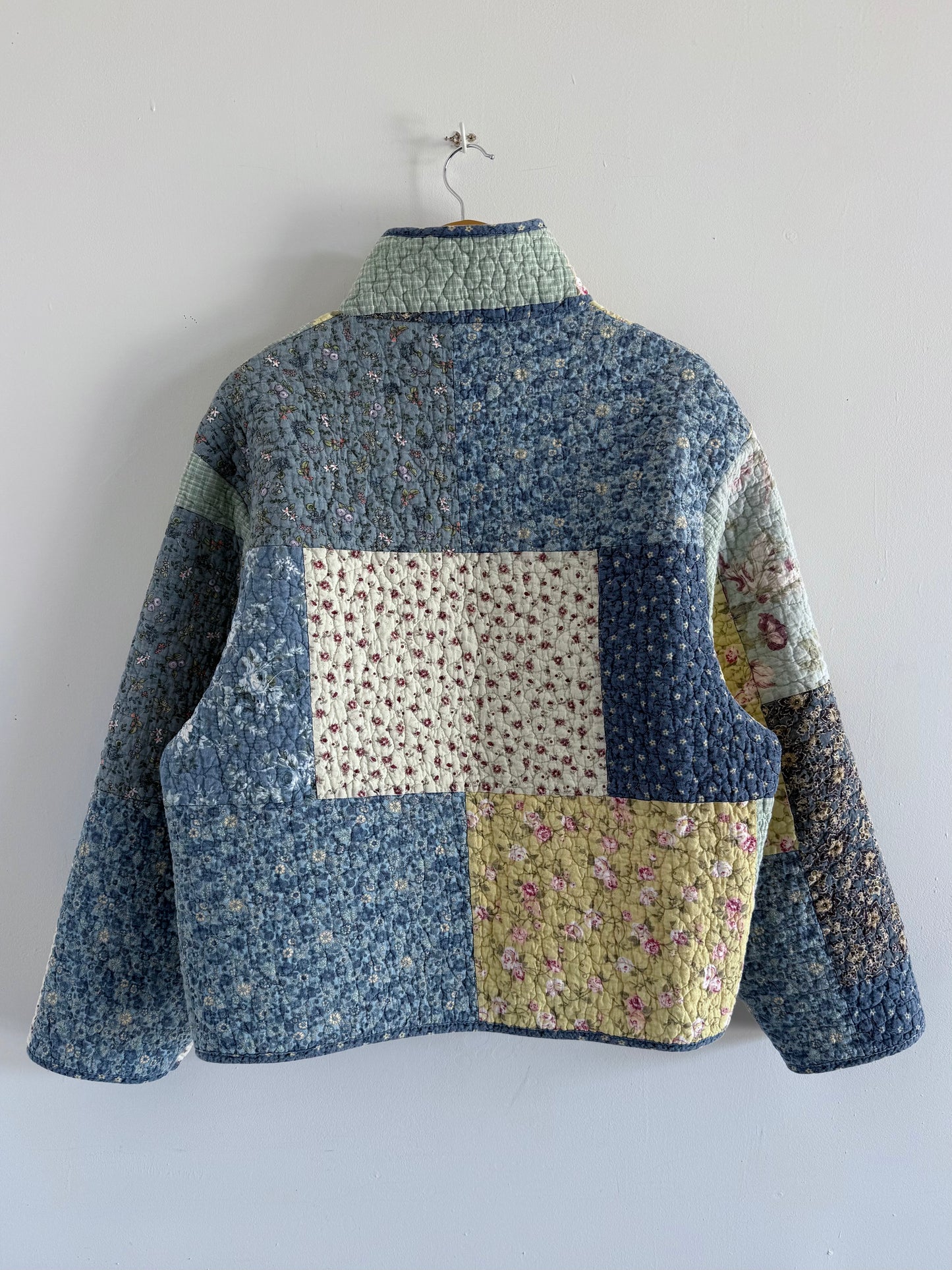 Quilt Quarter Zip - M