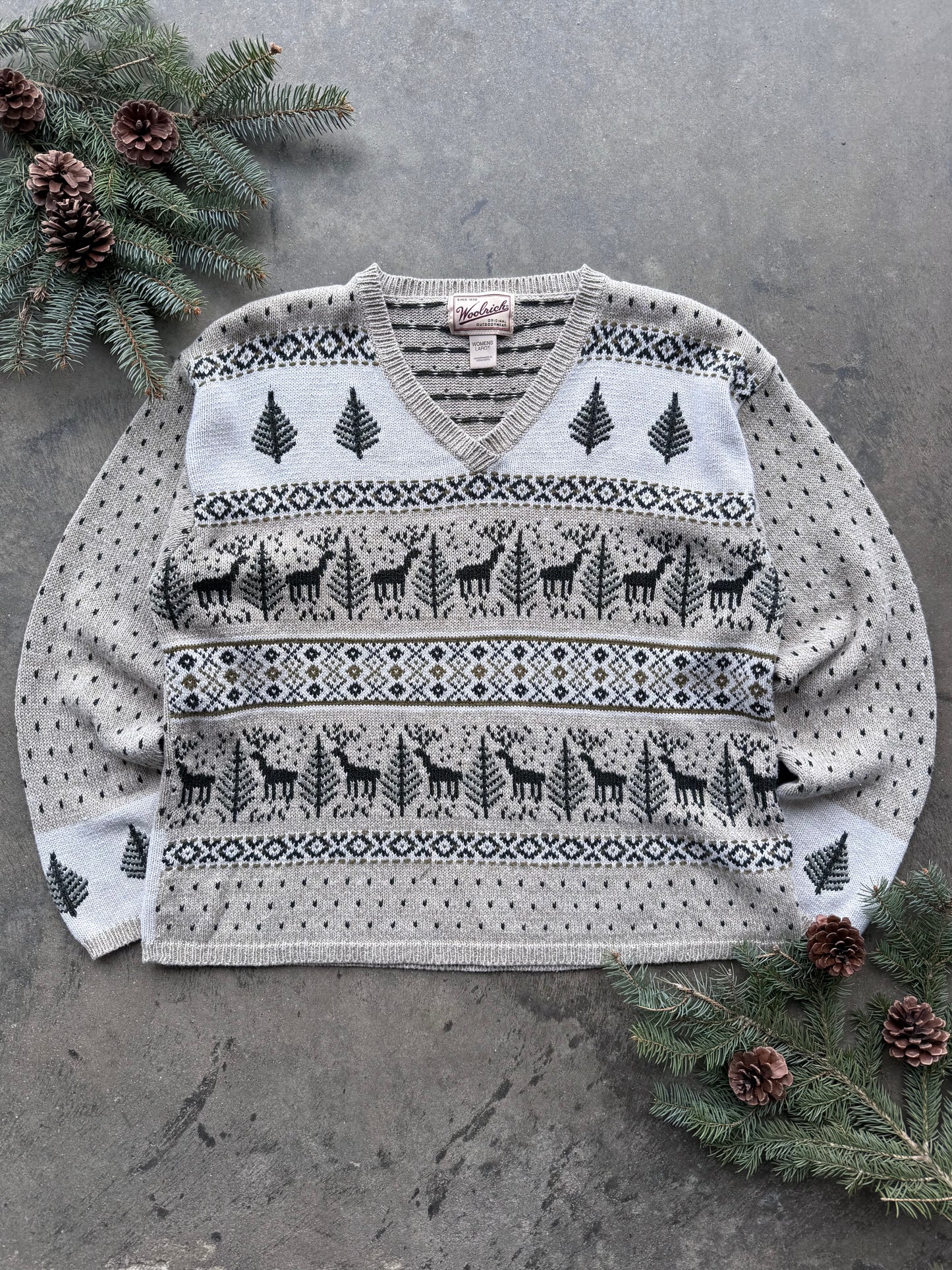 Reindeer Sweater - L