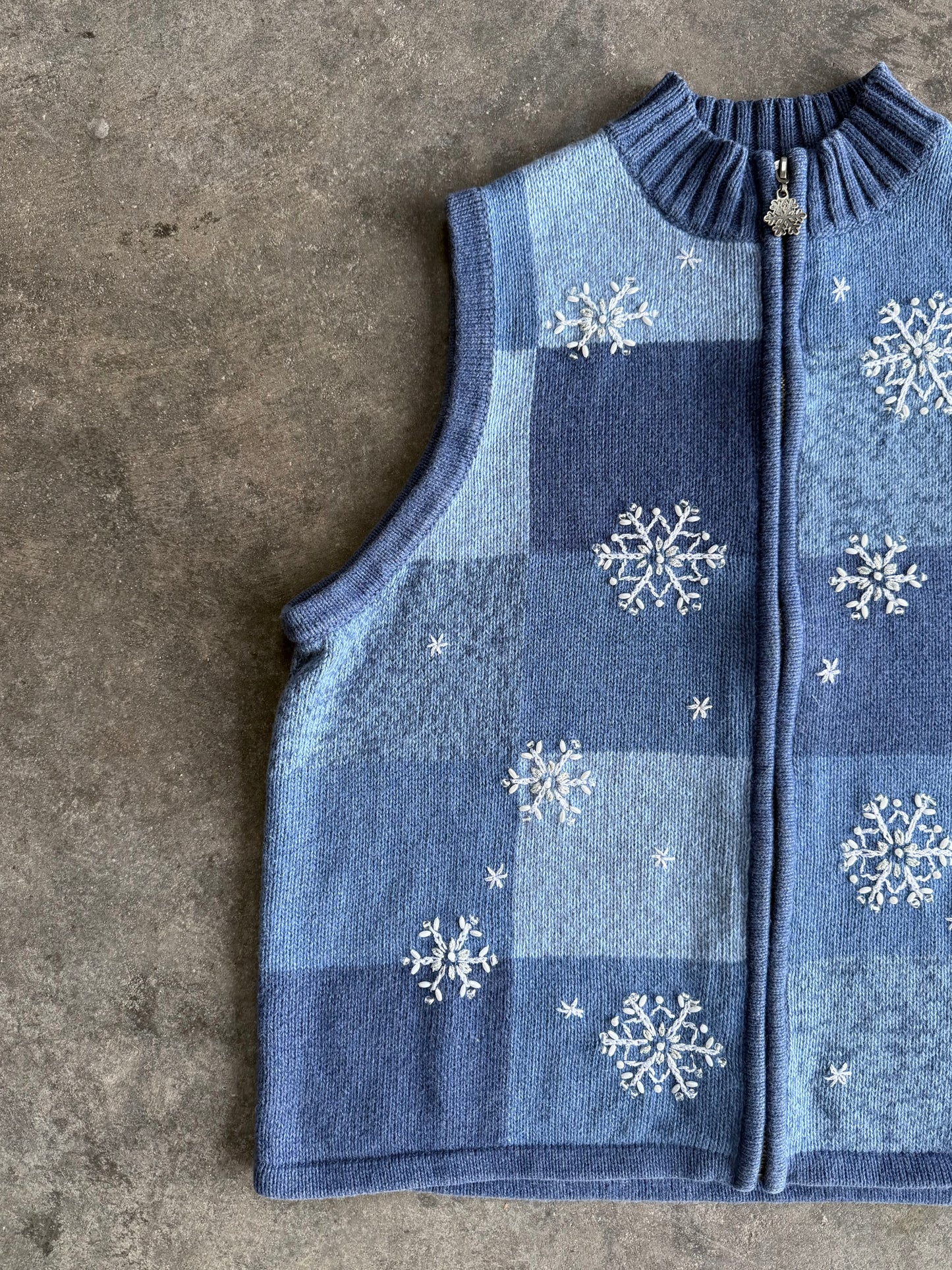 Snowflake Sweater Vest - PL