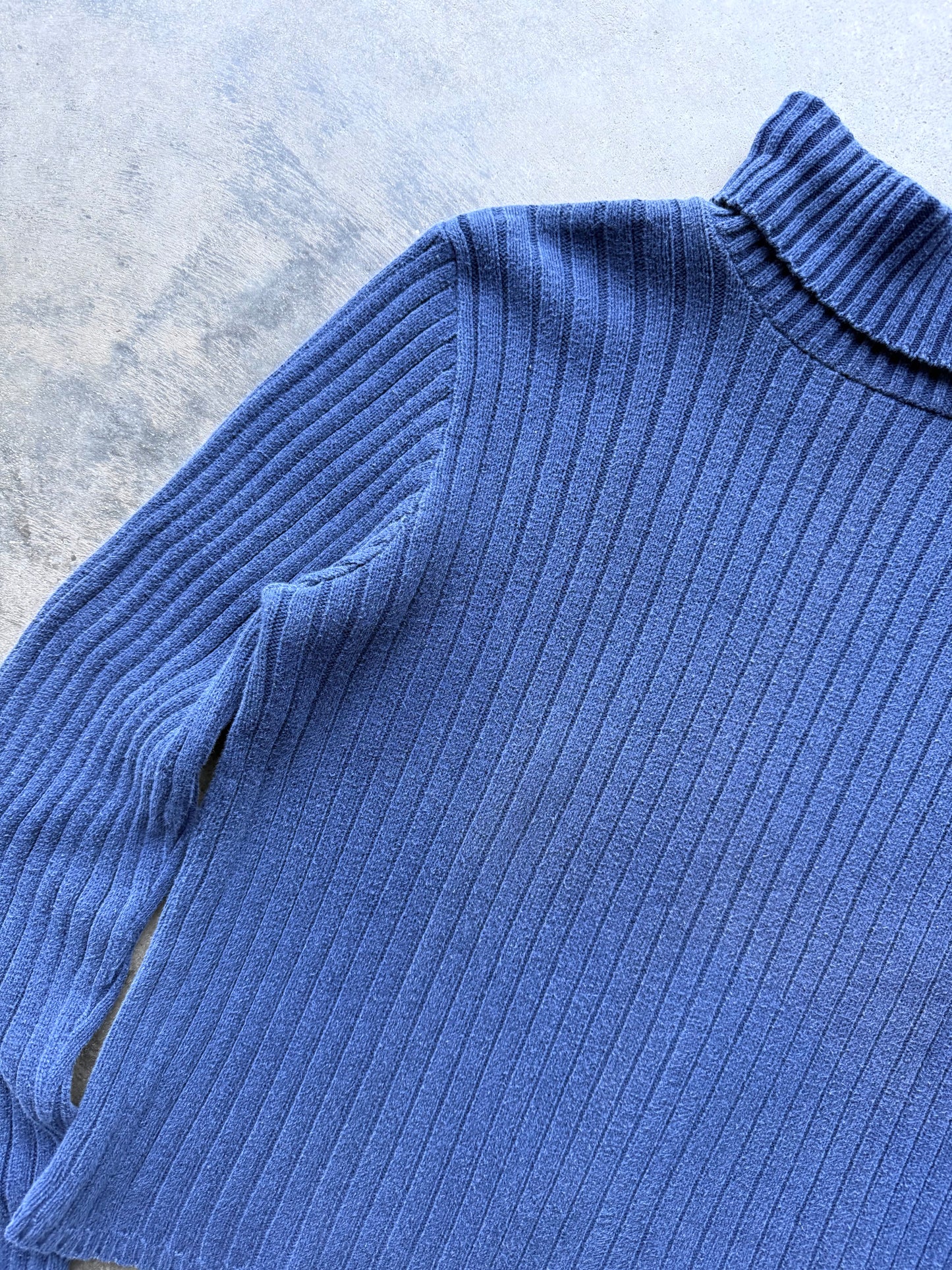 Turtleneck Sweater - L