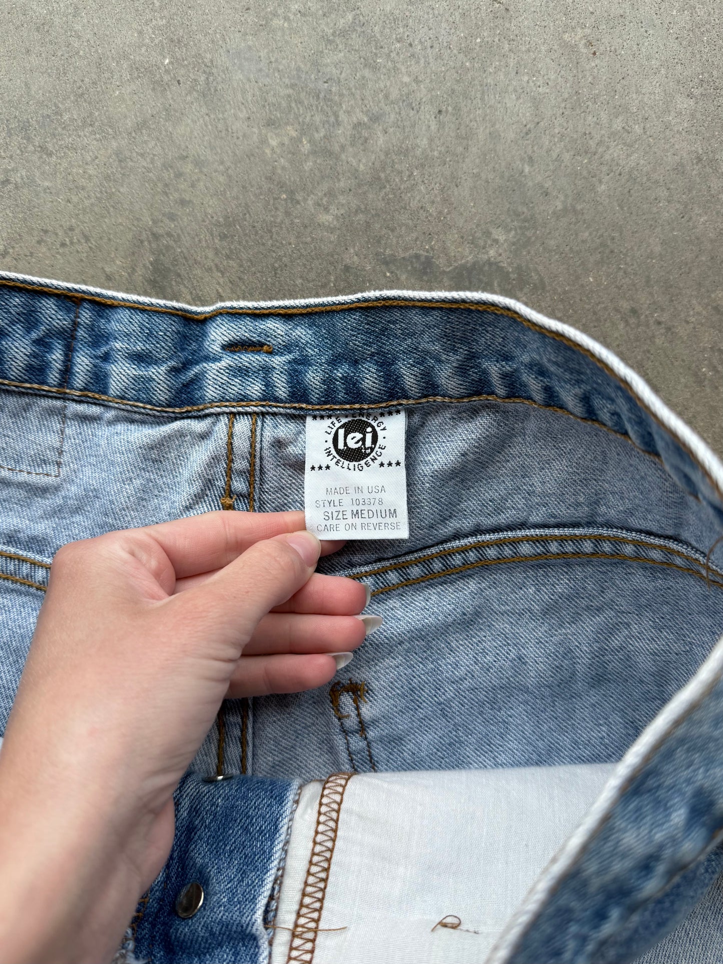 l.e.i. Denim Shorts - 30x3