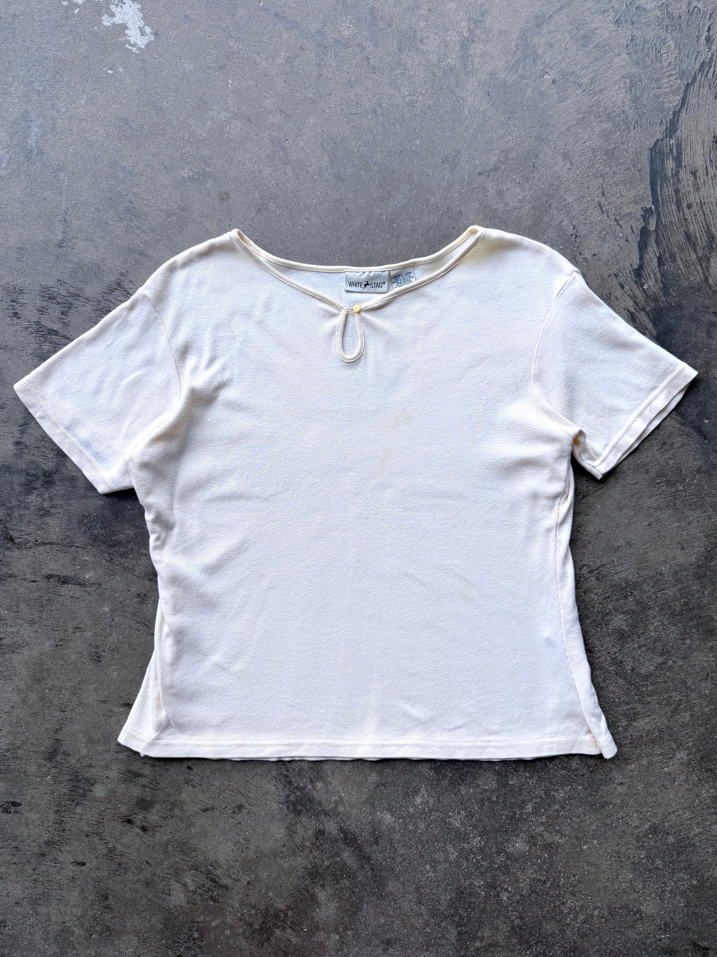 Keyhole Tee - L