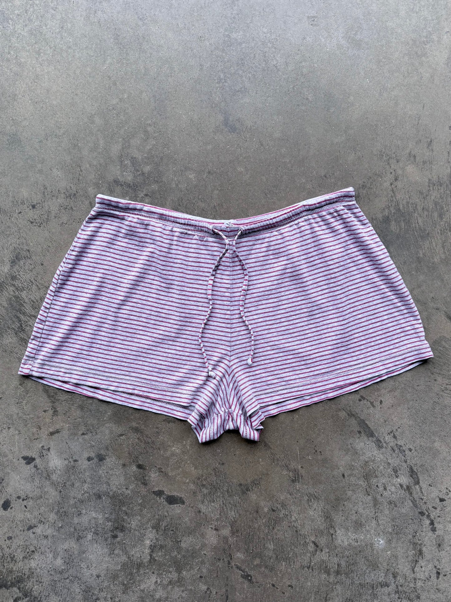 Striped Flowy Shorts - L