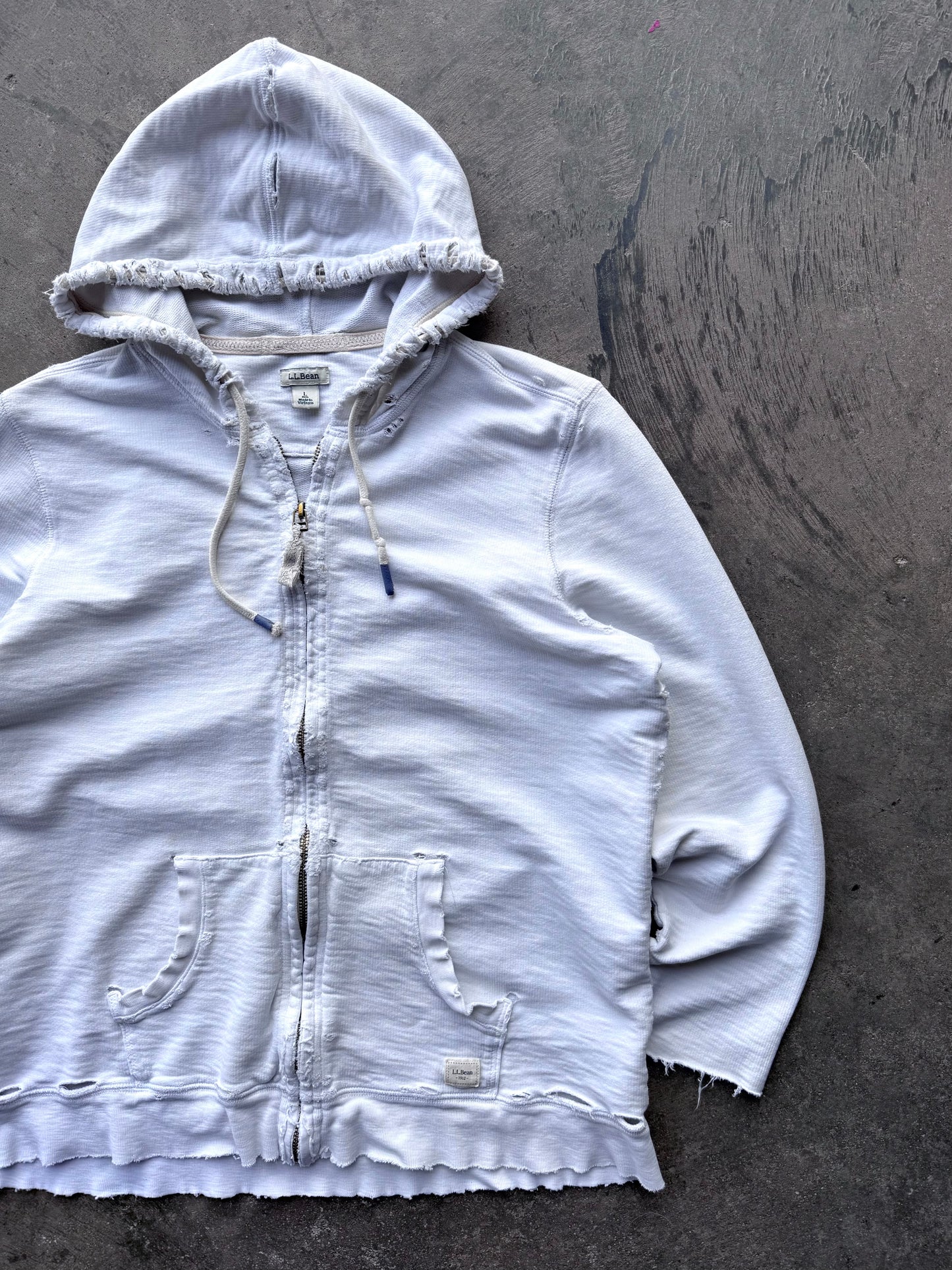 Distressed Zip Up Hoodie - L