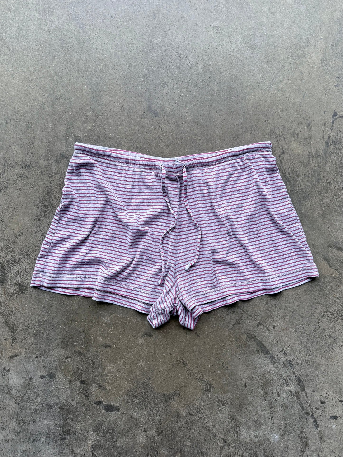 Striped Flowy Shorts - L