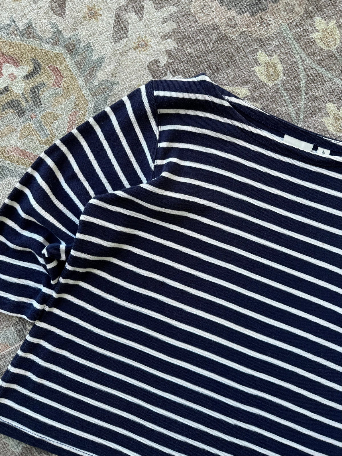 Striped 3/4 Sleeve Top - L
